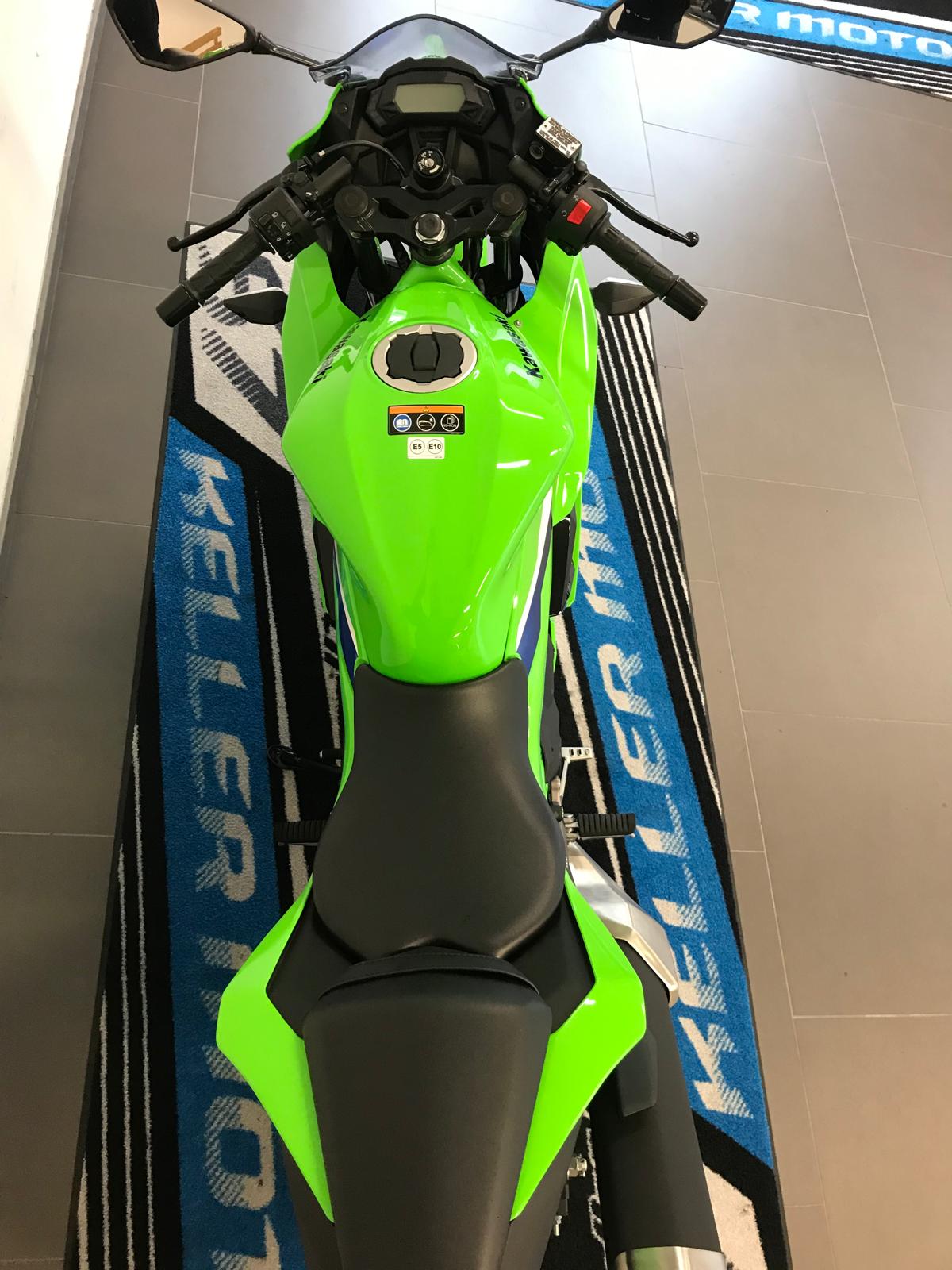 KAWASAKI Ninja 125-image-5