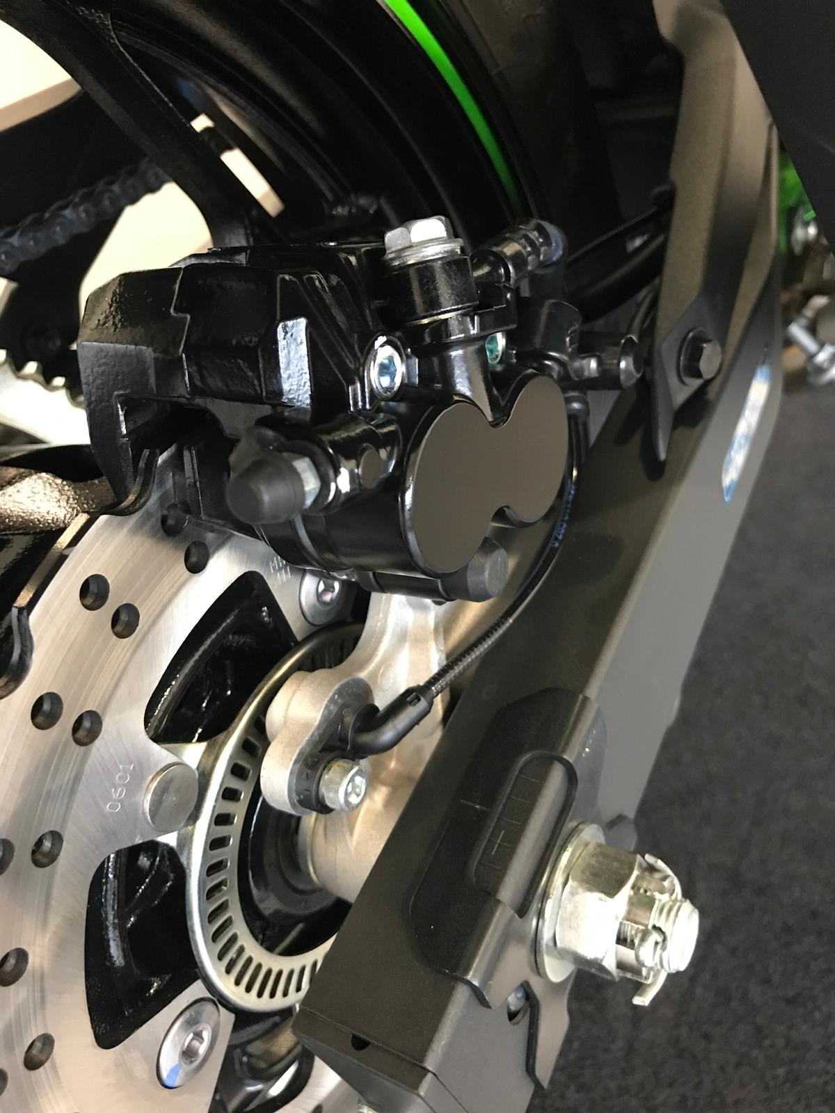 KAWASAKI Ninja 125-image-14