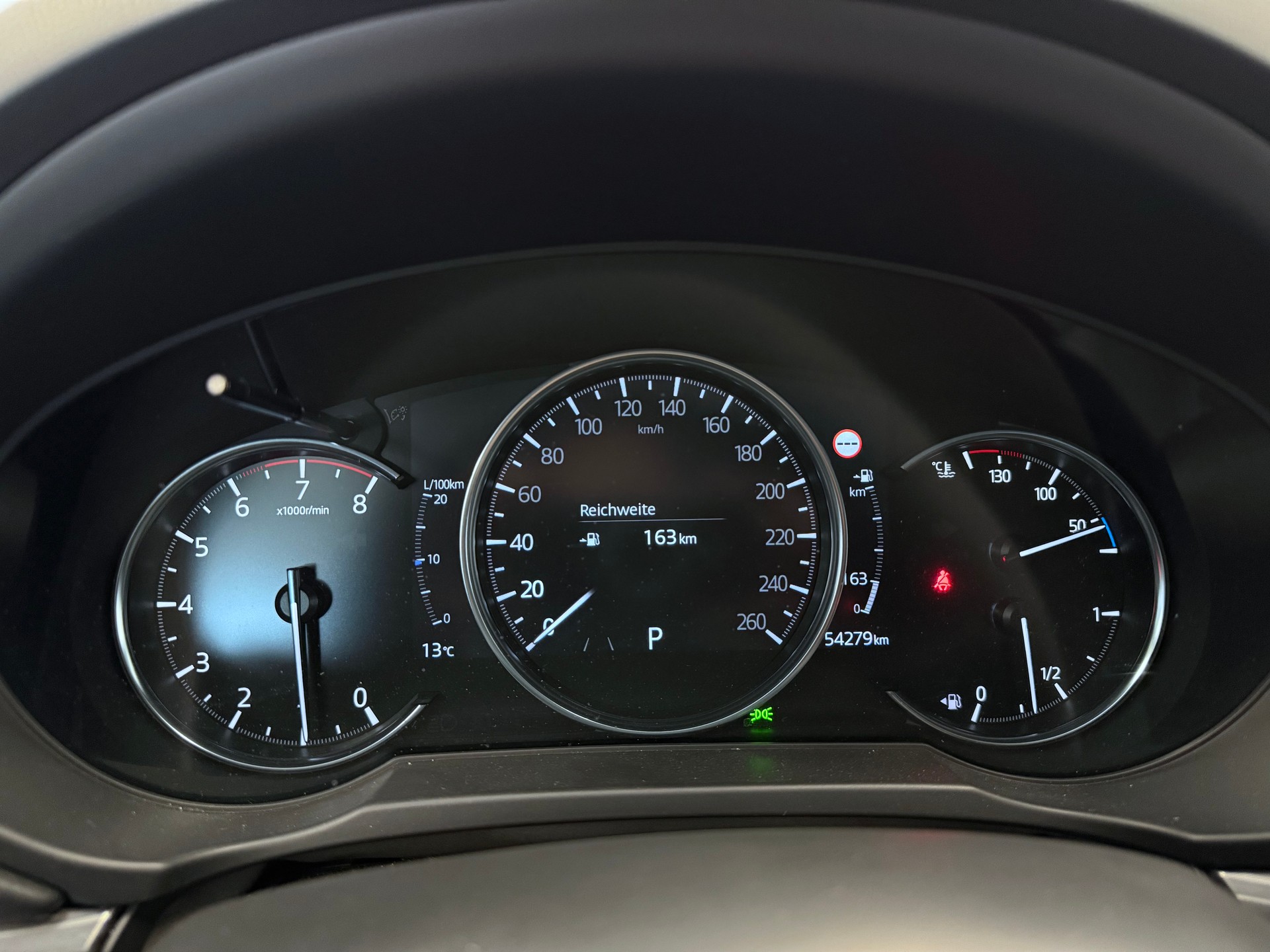 MAZDA CX-5 SKYACTIV-G 194 Revolution AWD Automat-image-27