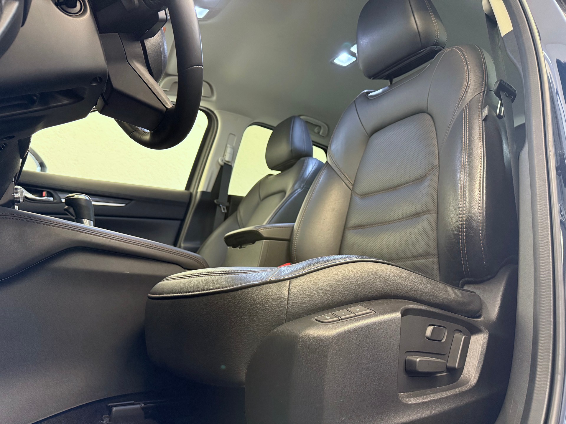 MAZDA CX-5 SKYACTIV-G 194 Revolution AWD Automat-image-12
