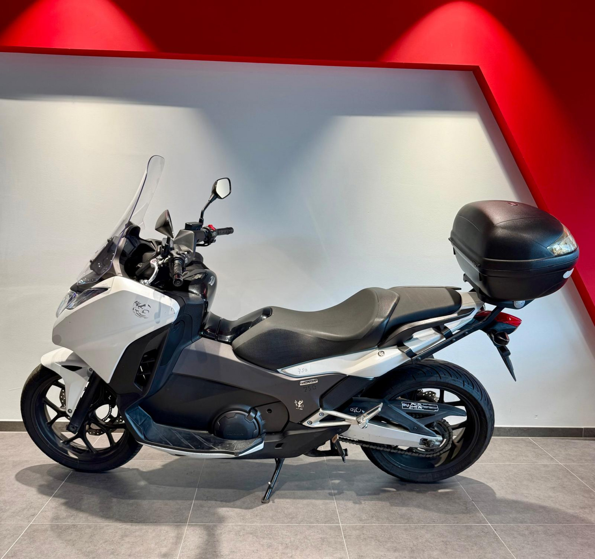 HONDA NC 750 D Integra-image-2