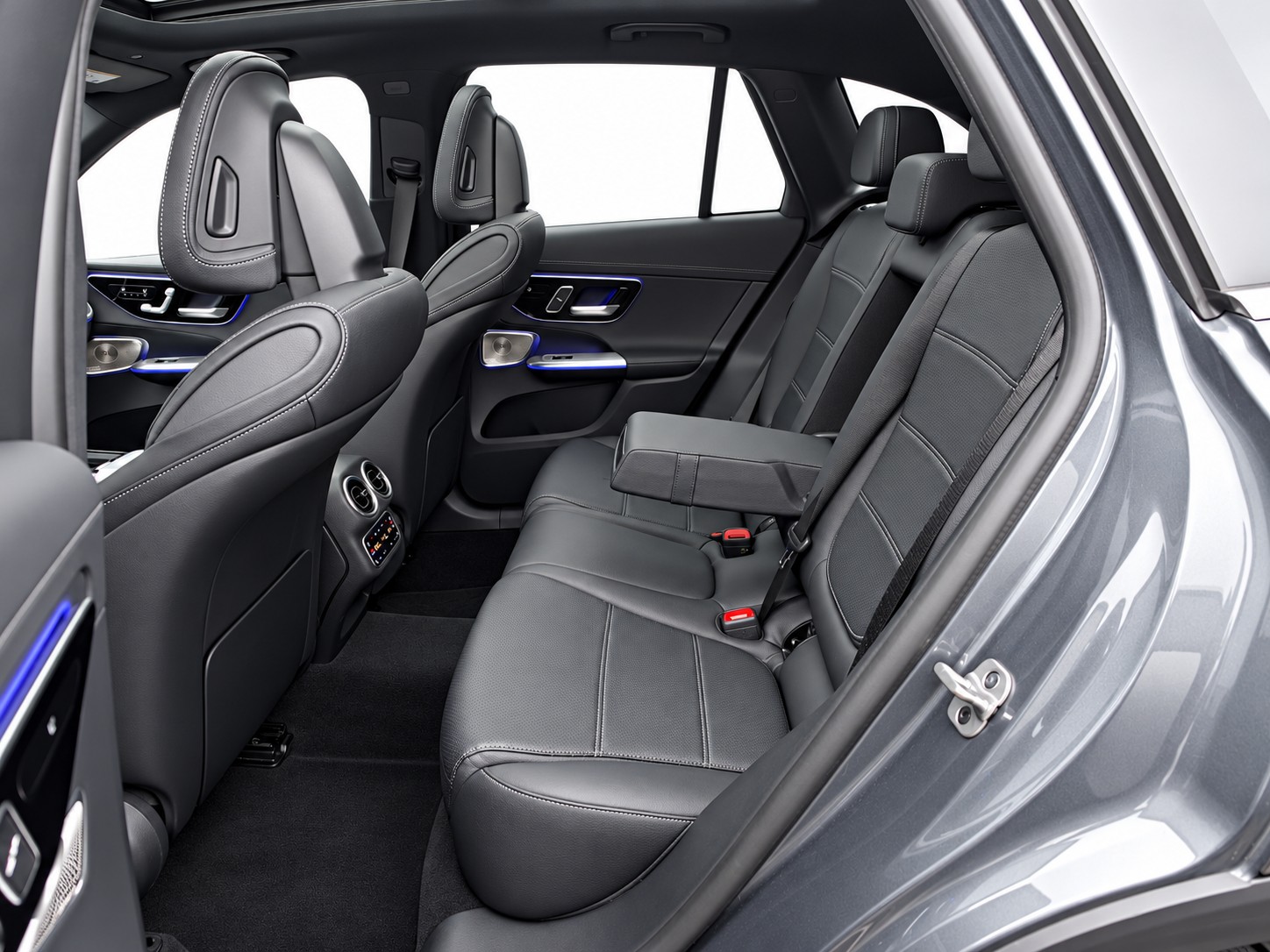 MERCEDES-BENZ GLC 220 d AMG Line 4matic-image-11