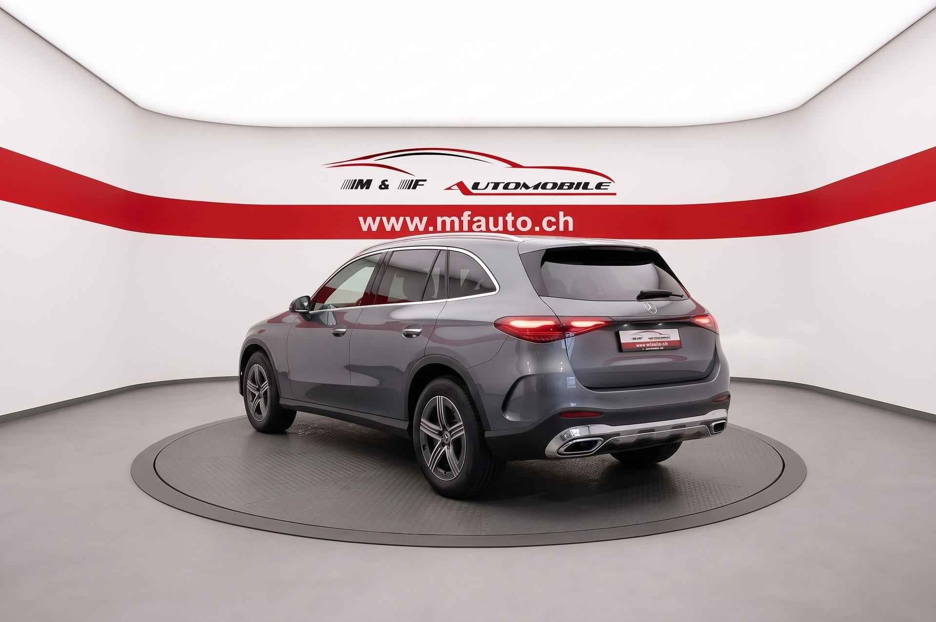 MERCEDES-BENZ GLC 220 d AMG Line 4matic-showroom-element-3