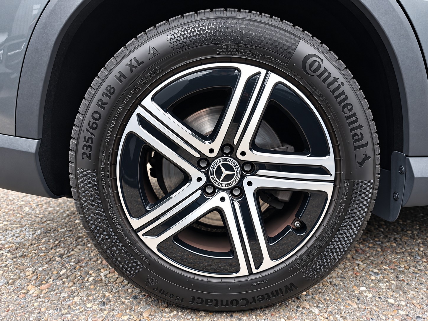 MERCEDES-BENZ GLC 220 d AMG Line 4matic-image-19