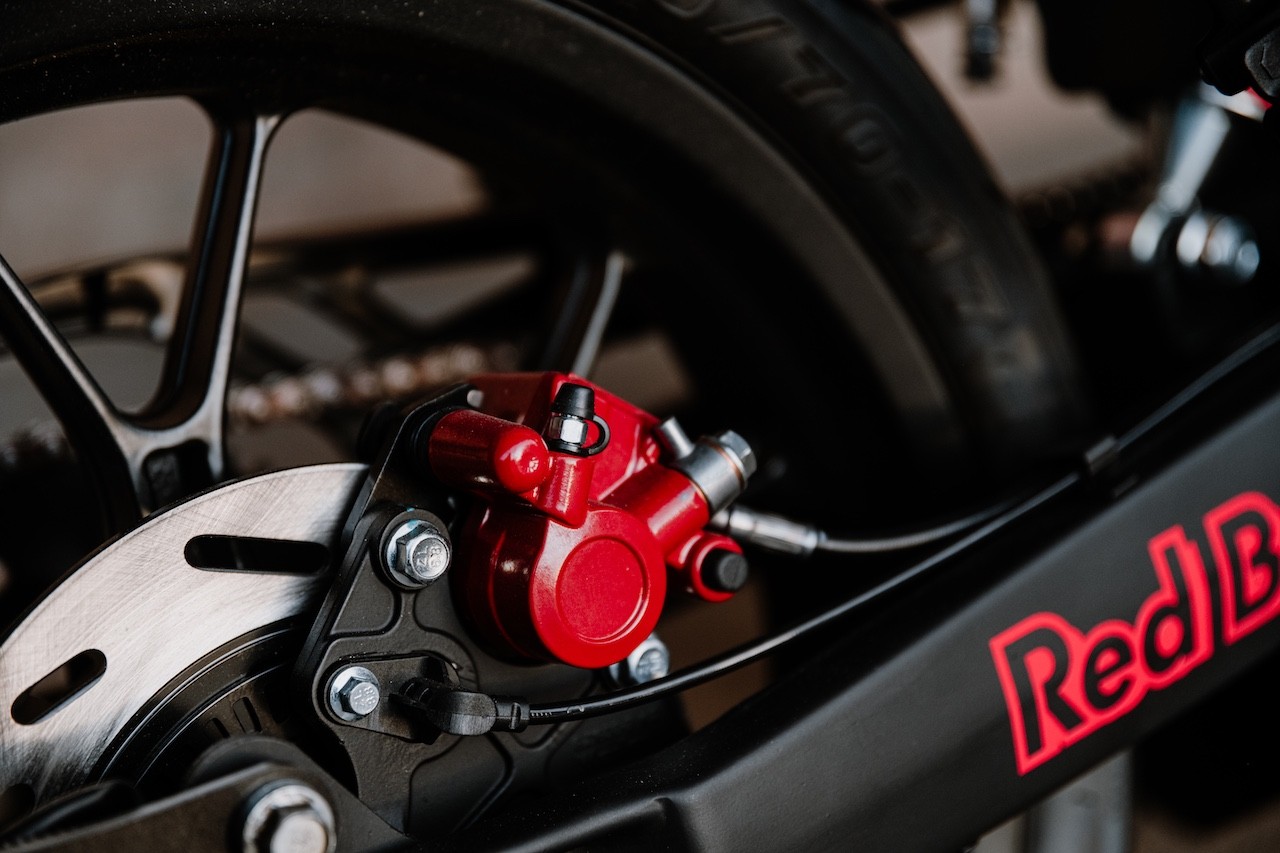 MALAGUTI Drakon 125 ABS Red Bull Edition - GRATIS LIEFERUNG-image-12