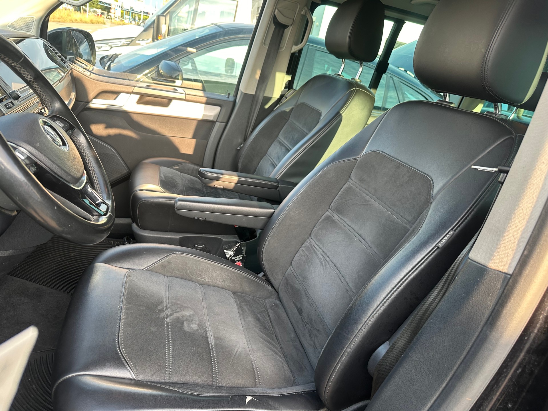 VW T6 Multivan 2.0 Bi-TDI Comfortline 4Motion LWB-image-8