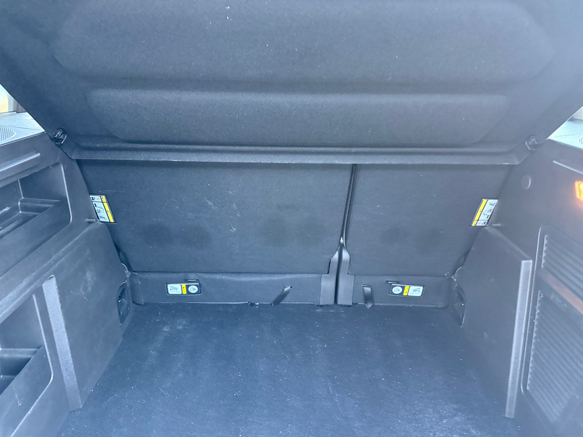 FORD Tourneo Courier 1.0 SCTi Trend-image-18