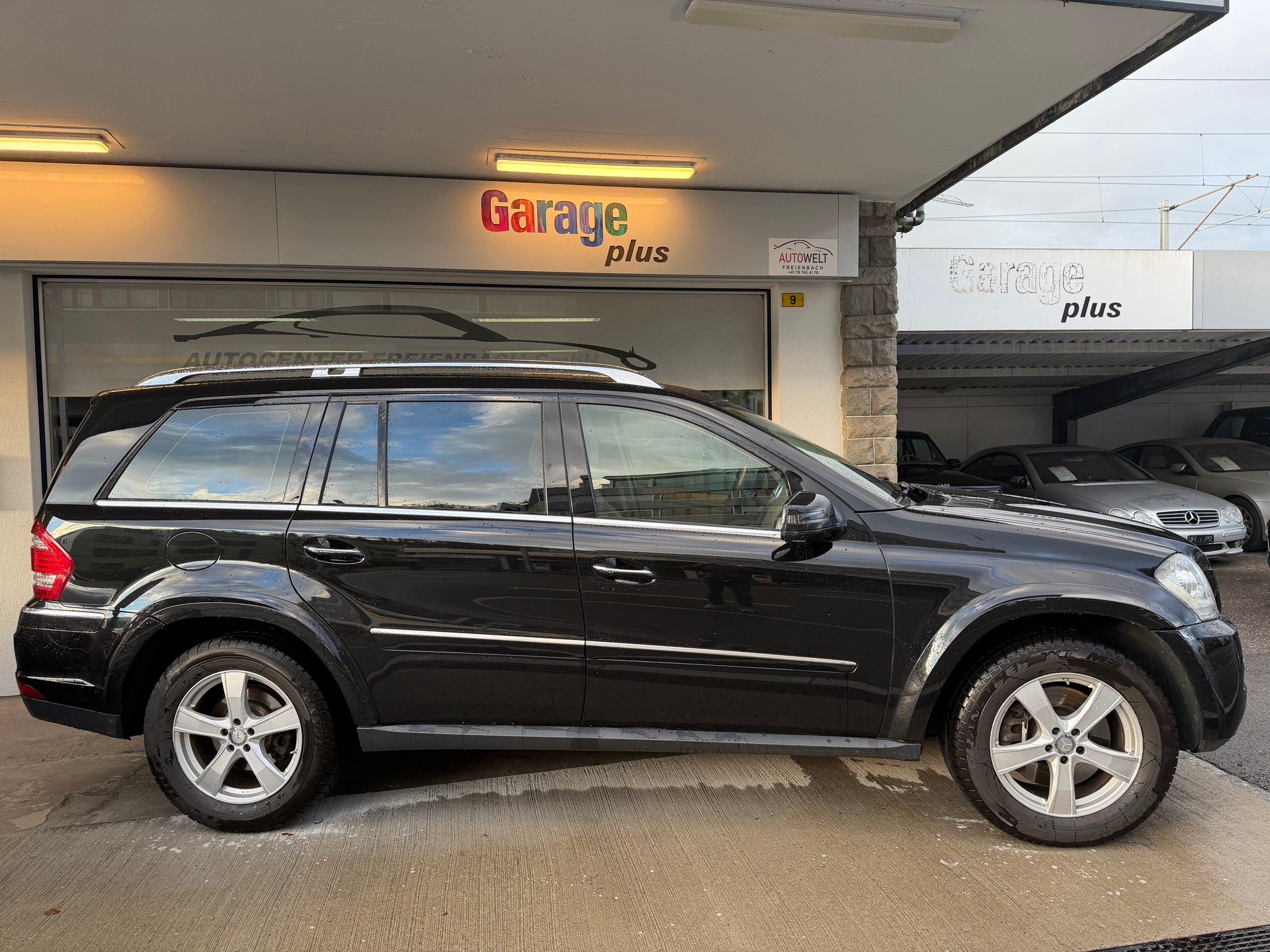 MERCEDES-BENZ GL 450 CDI 4Matic 7G-Tronic-showroom-element-3