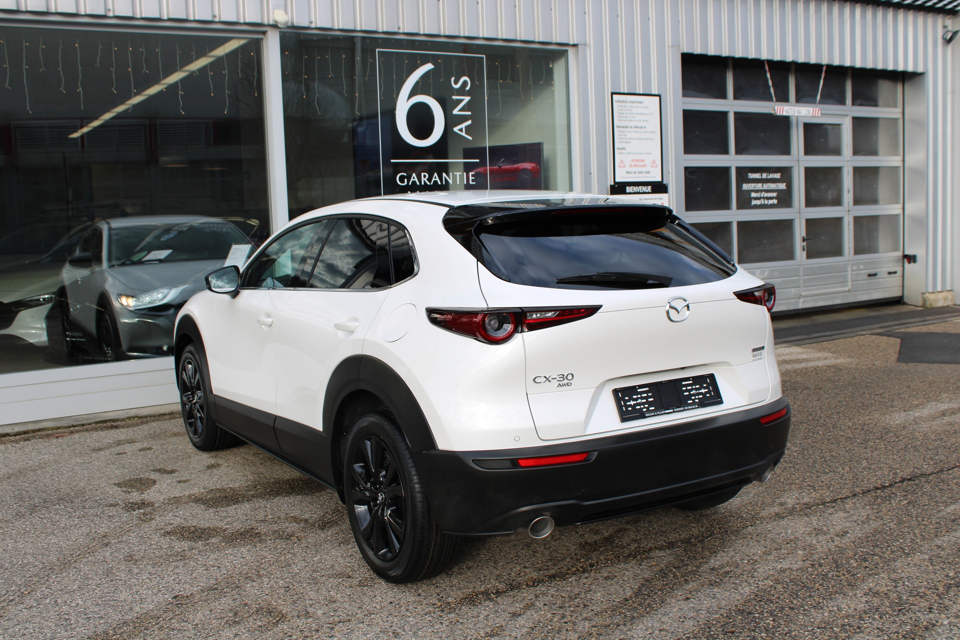 MAZDA CX-30 SKYACTIV-X 186 M Hybrid Homura AWD AT-image-10