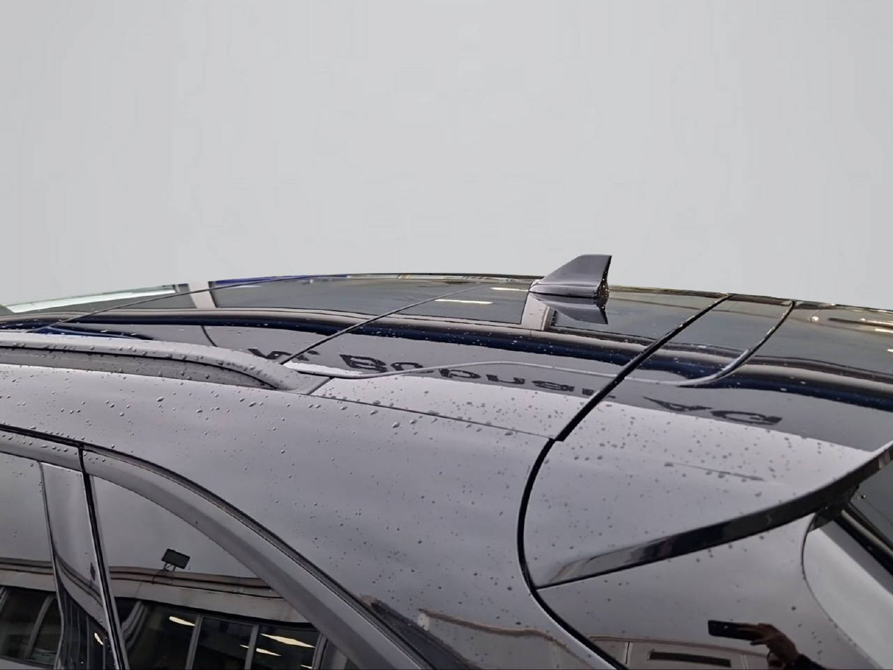 FORD Kuga 2.5 Plug-in Hybrid ST-Line X-image-6