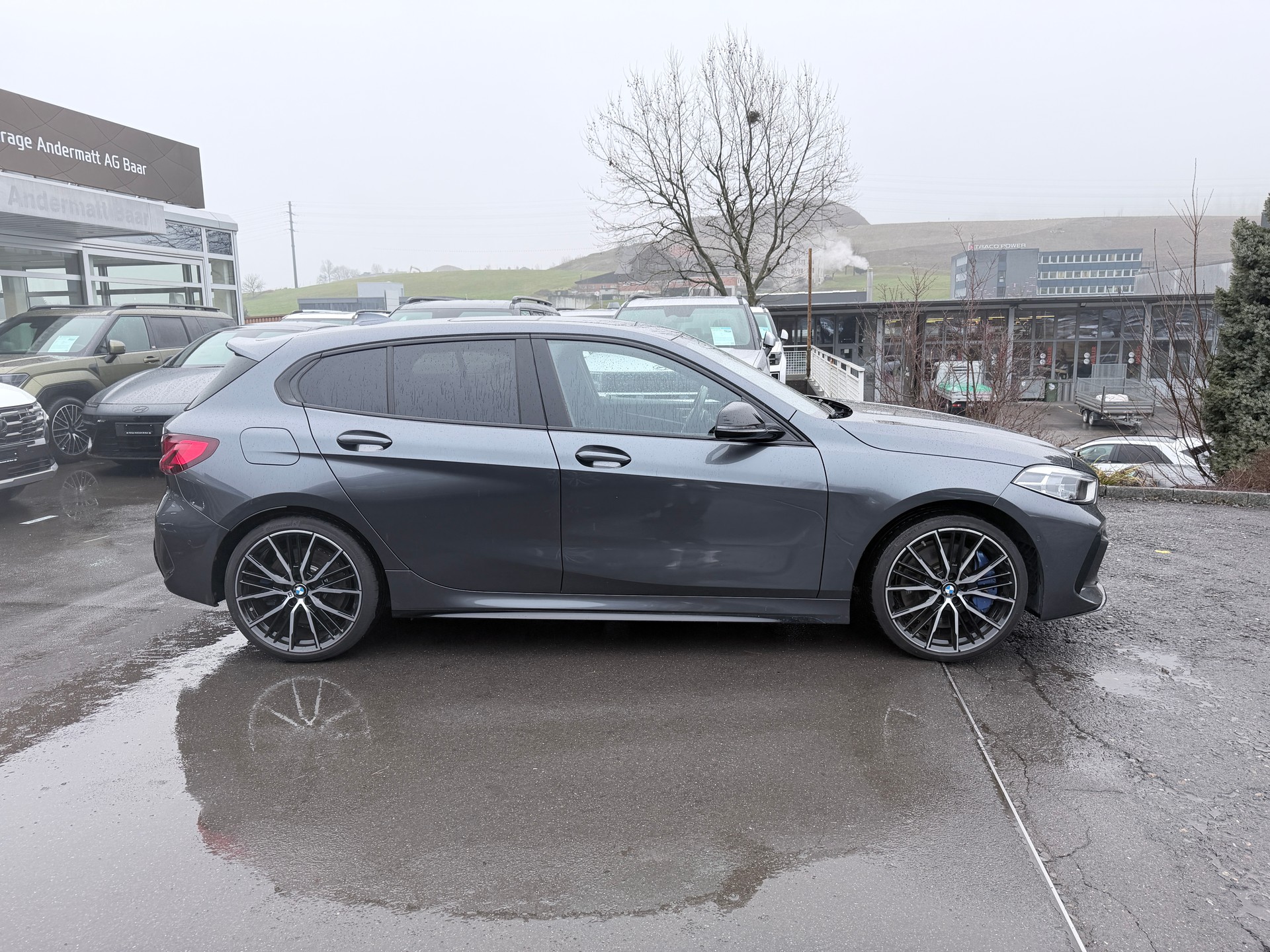 BMW M135i xDrive Steptronic-image-7