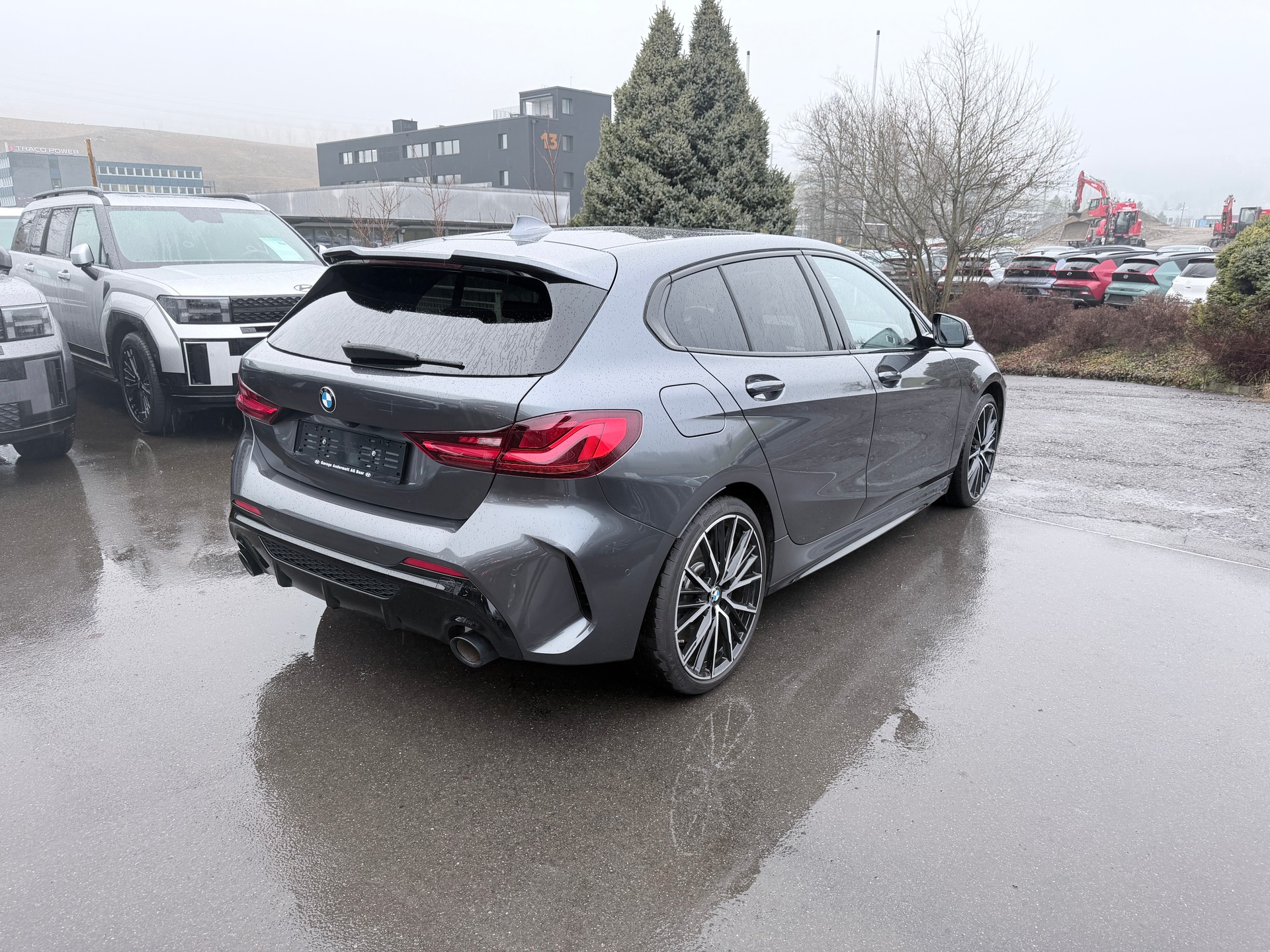 BMW M135i xDrive Steptronic-image-6