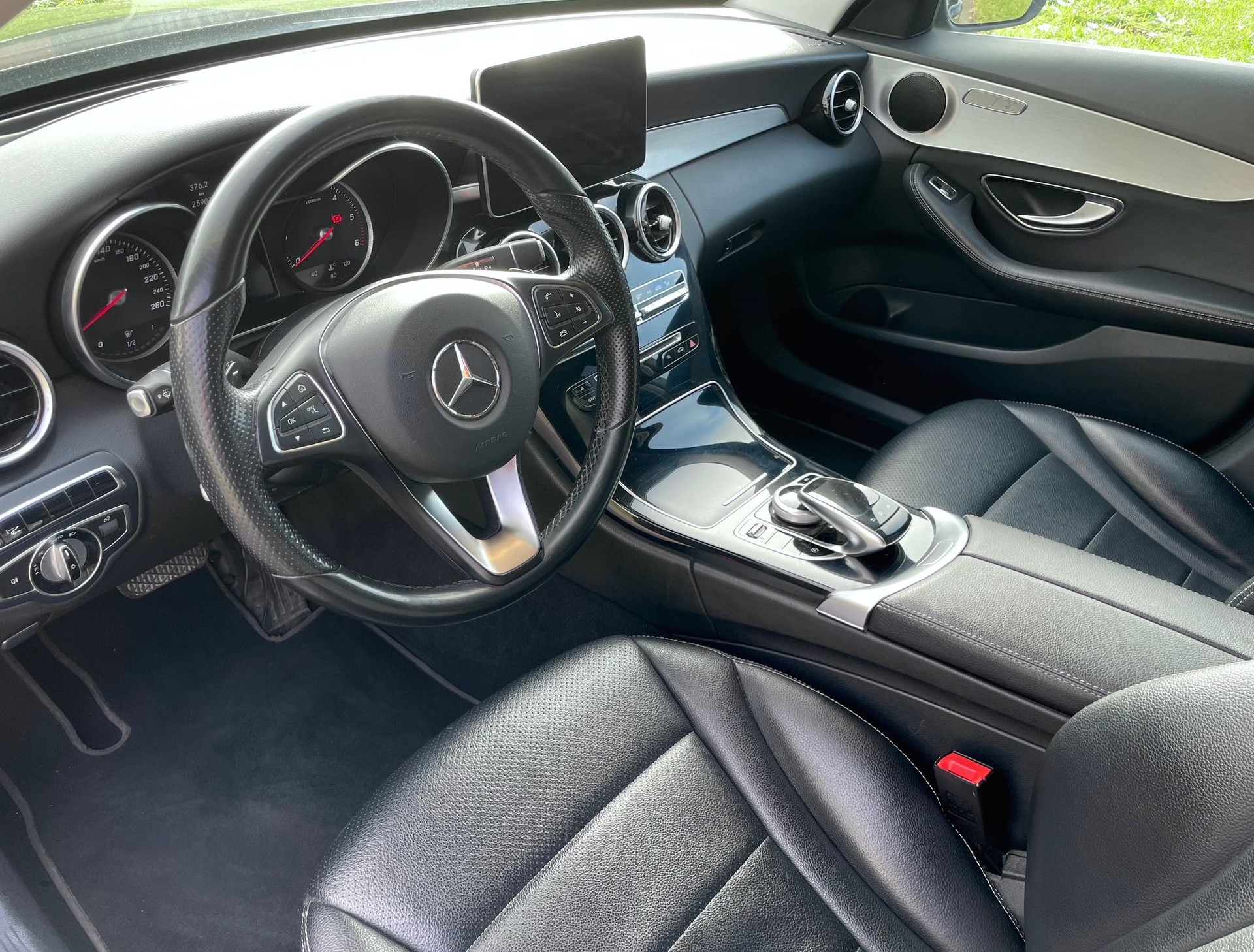 MERCEDES-BENZ C 250 BlueTEC Avantgarde 4Matic 7G-Tronic-image-2