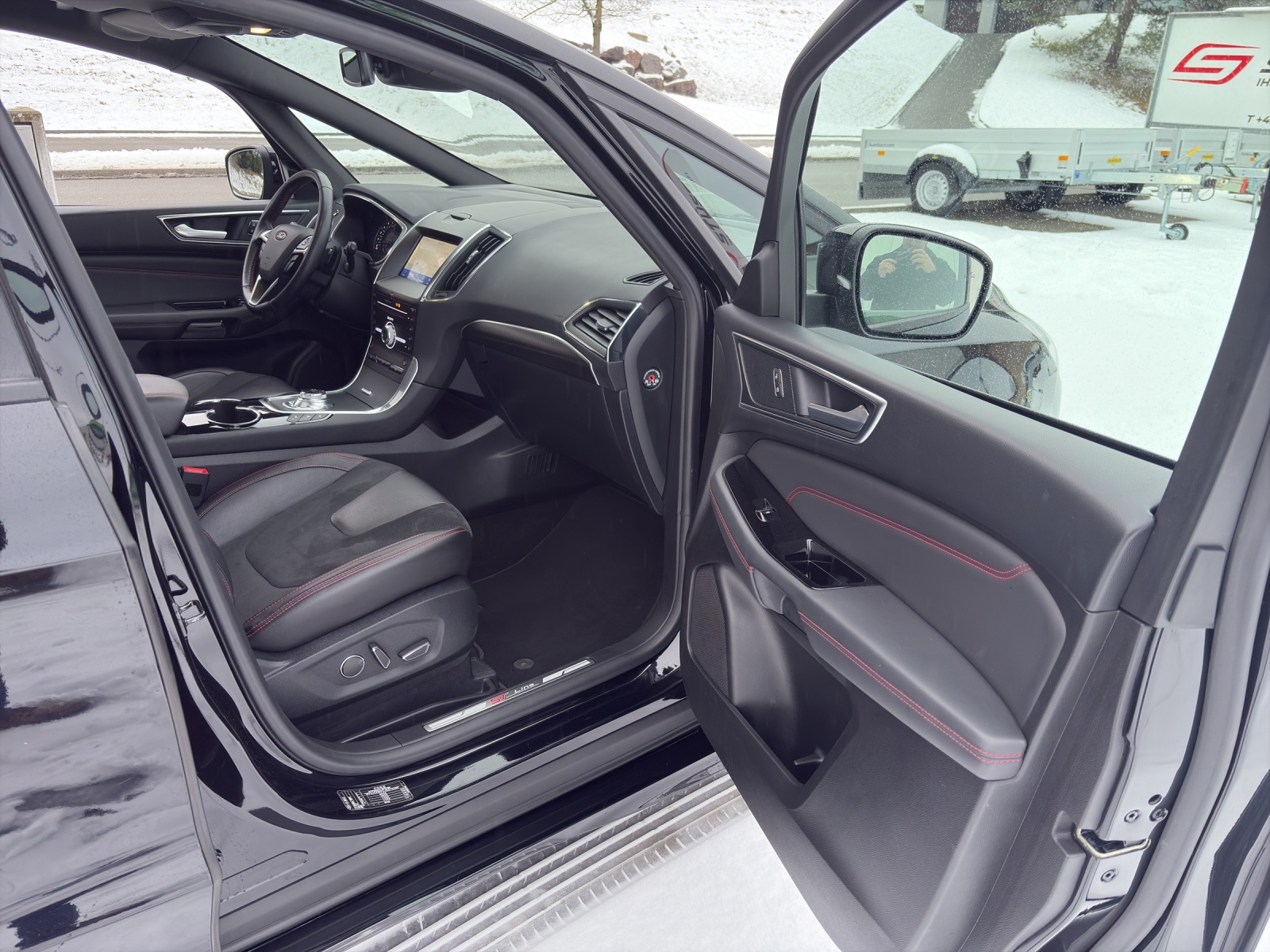 FORD S-Max 2.0 TDCi ST-Line AWD Automatic-image-5