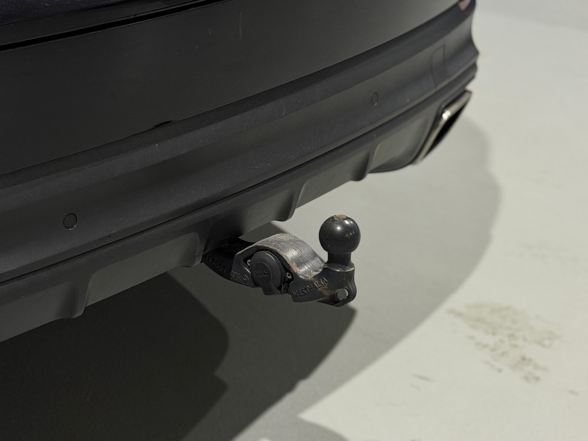 PORSCHE Cayenne E-Hybrid (CH) AHK 3500KG-image-28