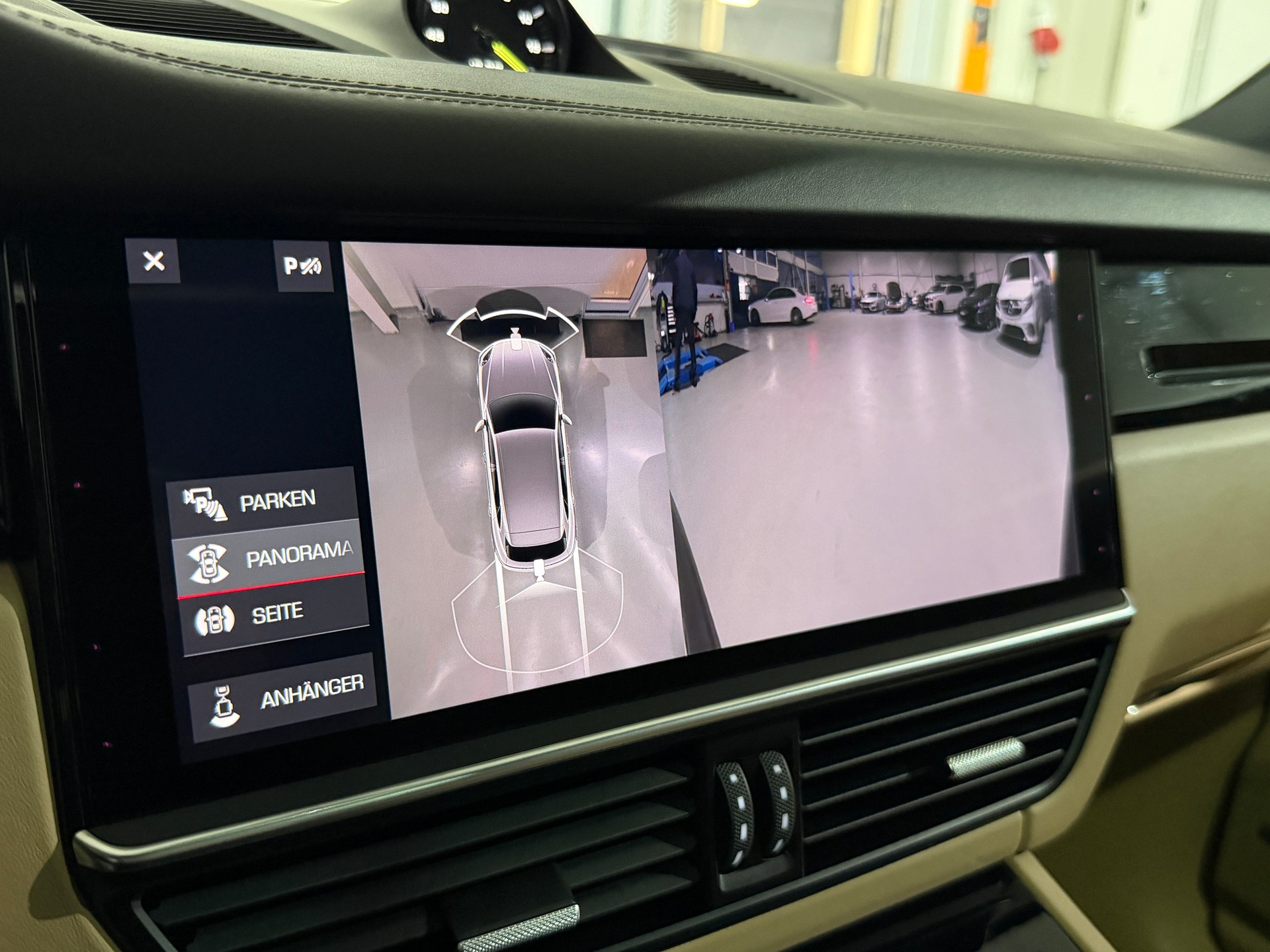 PORSCHE Cayenne E-Hybrid (CH) AHK 3500KG-image-16