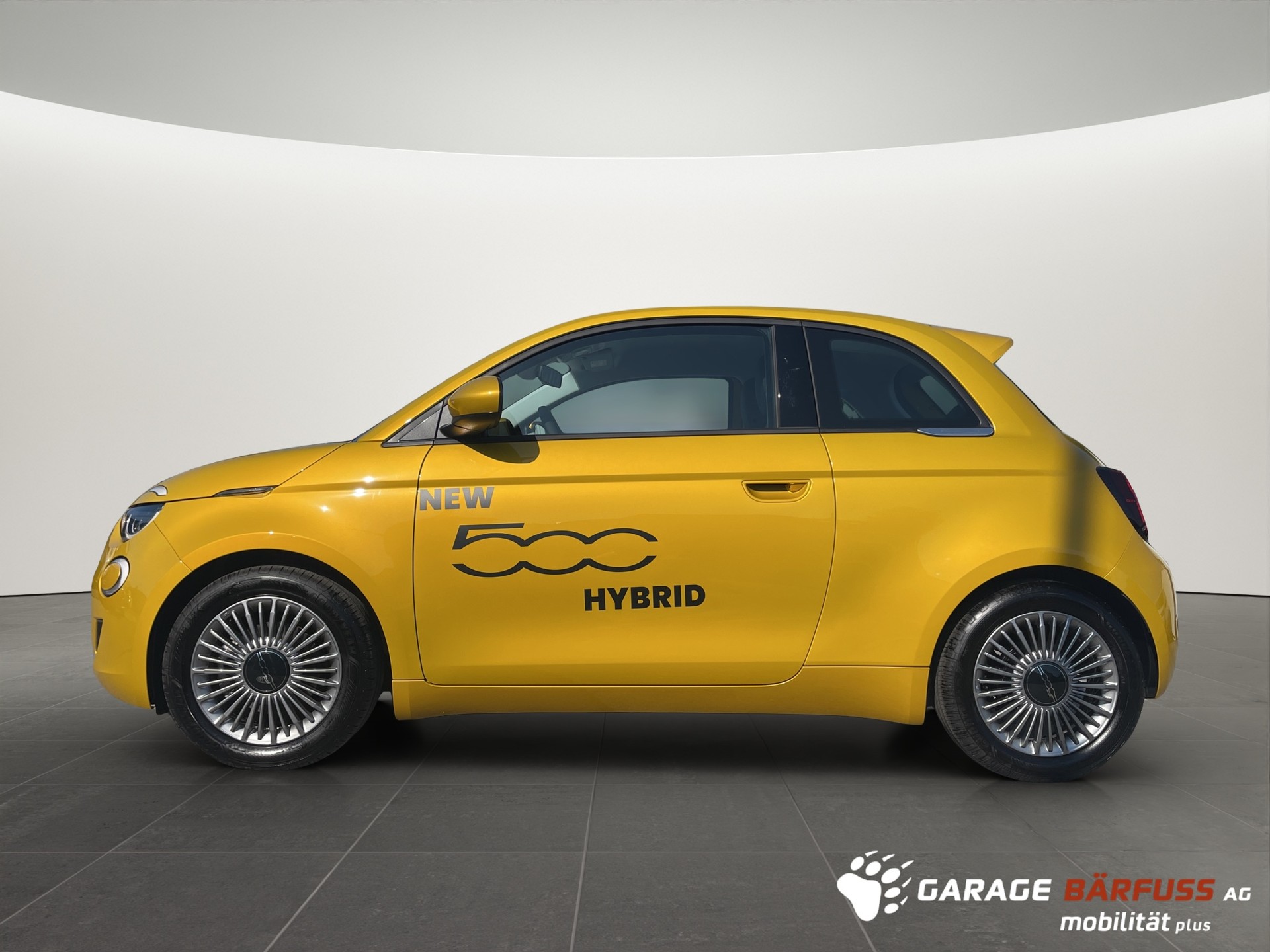 FIAT 500 1.0 Hybrid Torino-showroom-element-1