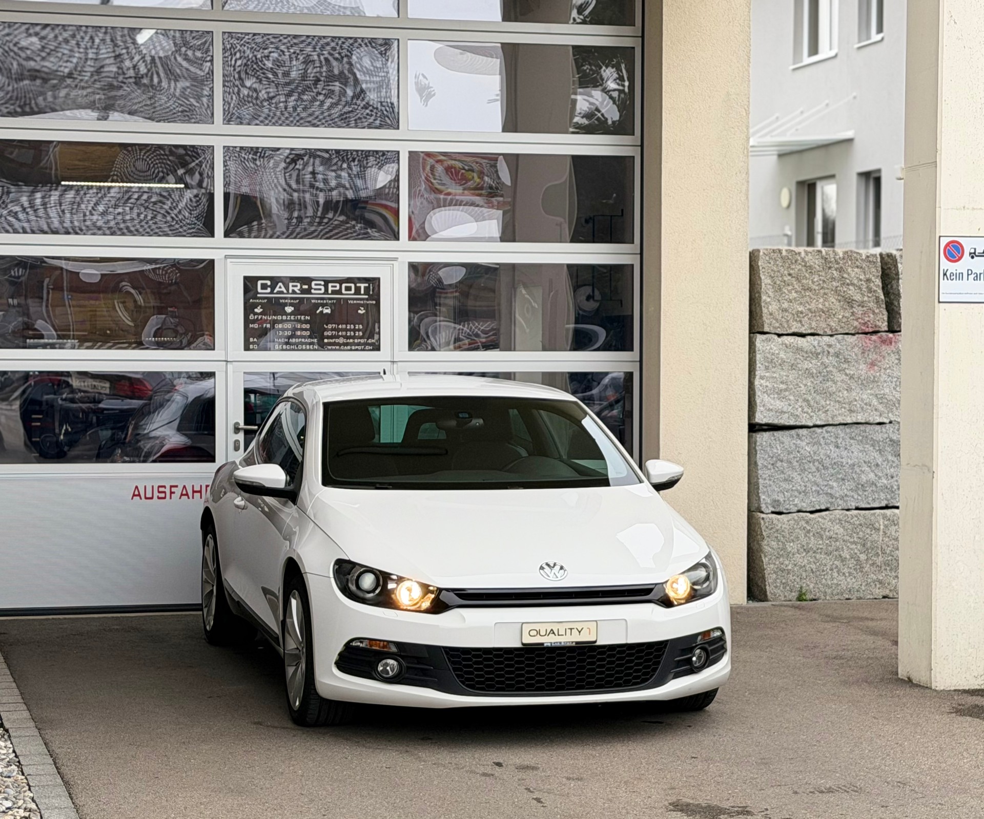VW Scirocco 1.4 TSI-showroom-element-2