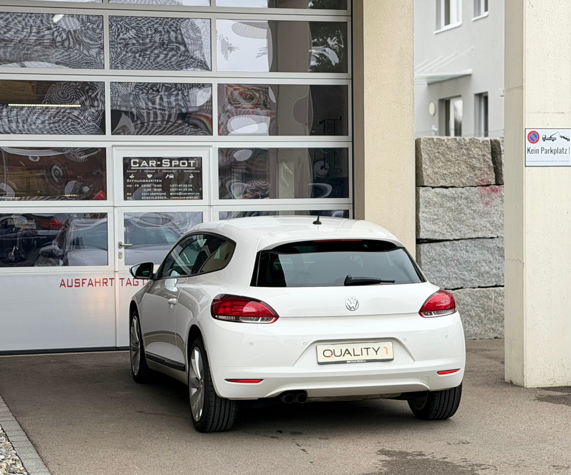 VW Scirocco 1.4 TSI-showroom-element-3