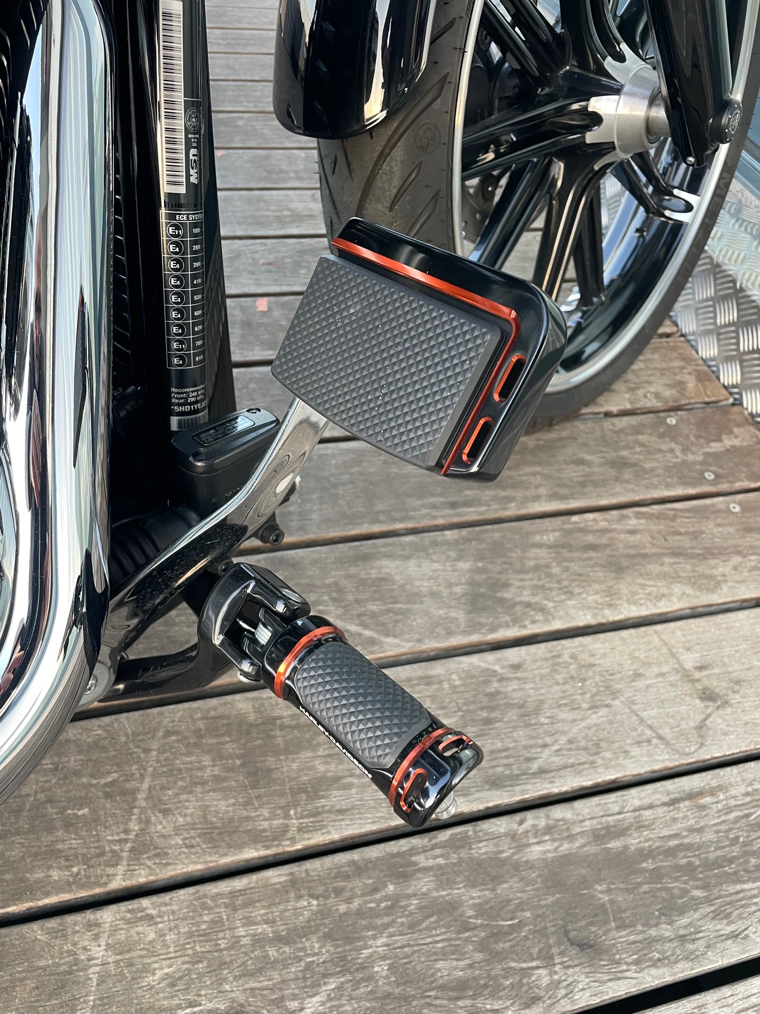 HARLEY-DAVIDSON FXBR Breakout 107 ABS (35KW möglich)-image-15