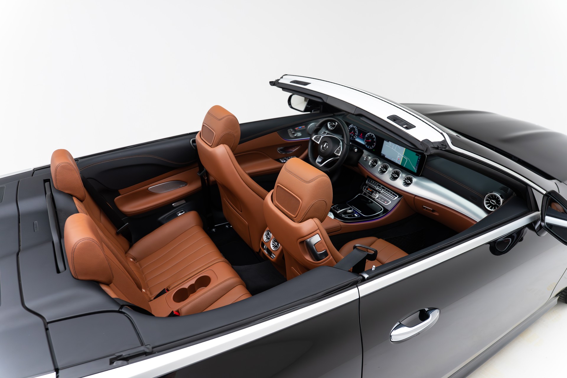 MERCEDES-BENZ E 400 Cabriolet AMG Line 4 Matic 9G-Tronic-image-26