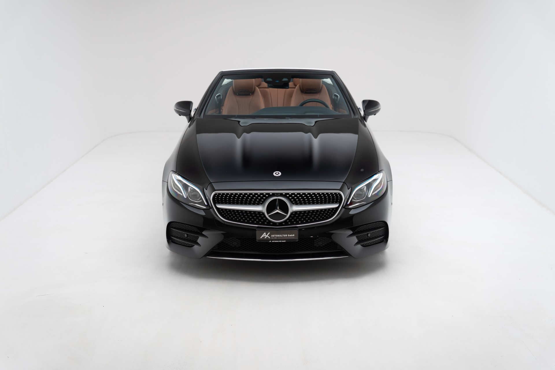 MERCEDES-BENZ E 400 Cabriolet AMG Line 4 Matic 9G-Tronic-showroom-element-1