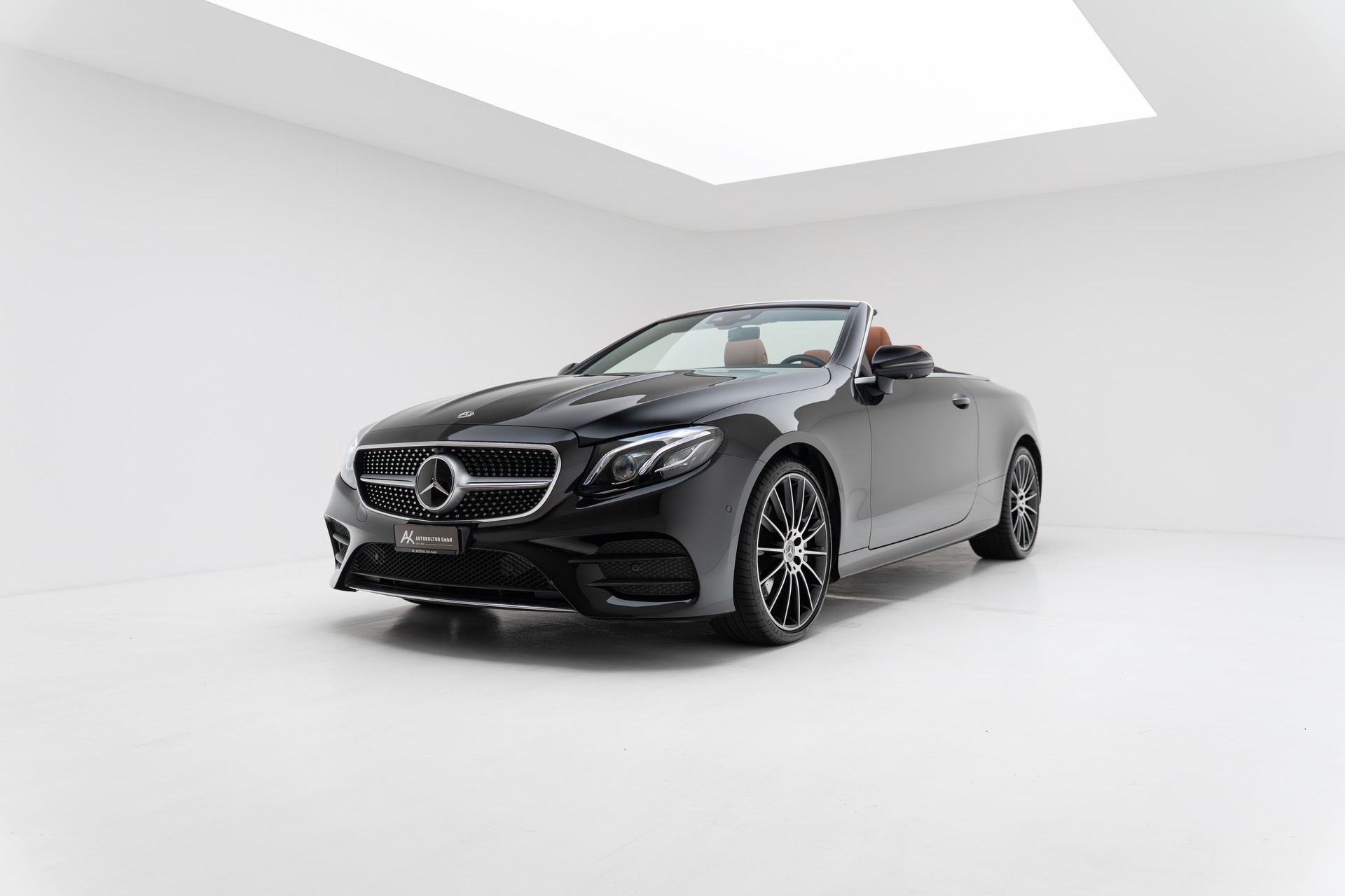 MERCEDES-BENZ E 400 Cabriolet AMG Line 4 Matic 9G-Tronic-image-4