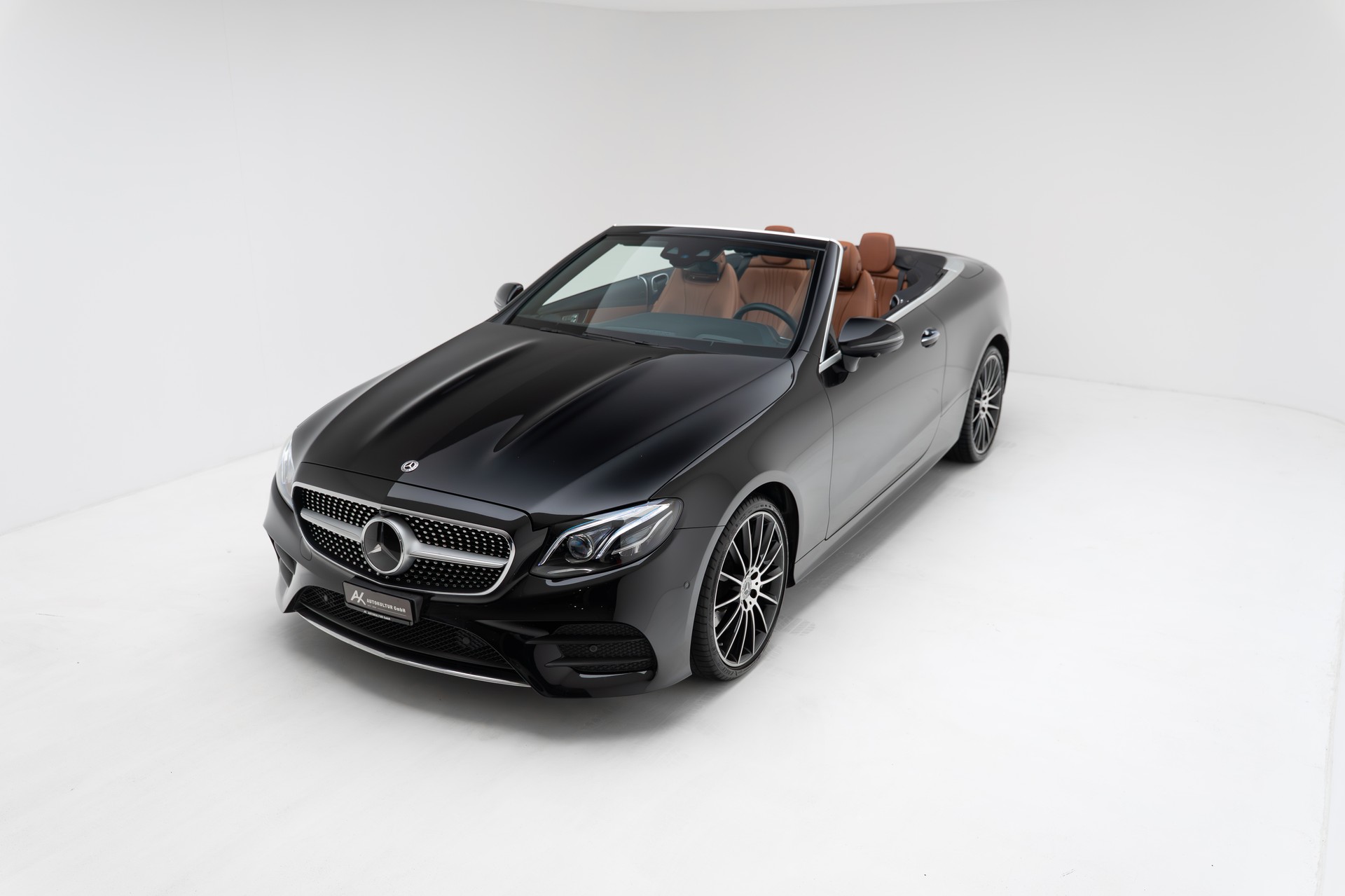 MERCEDES-BENZ E 400 Cabriolet AMG Line 4 Matic 9G-Tronic-image-5
