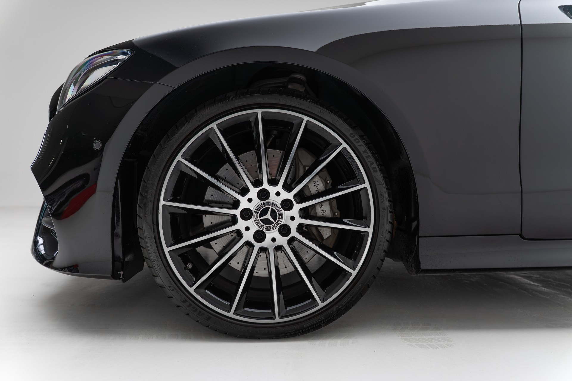 MERCEDES-BENZ E 400 Cabriolet AMG Line 4 Matic 9G-Tronic-image-7