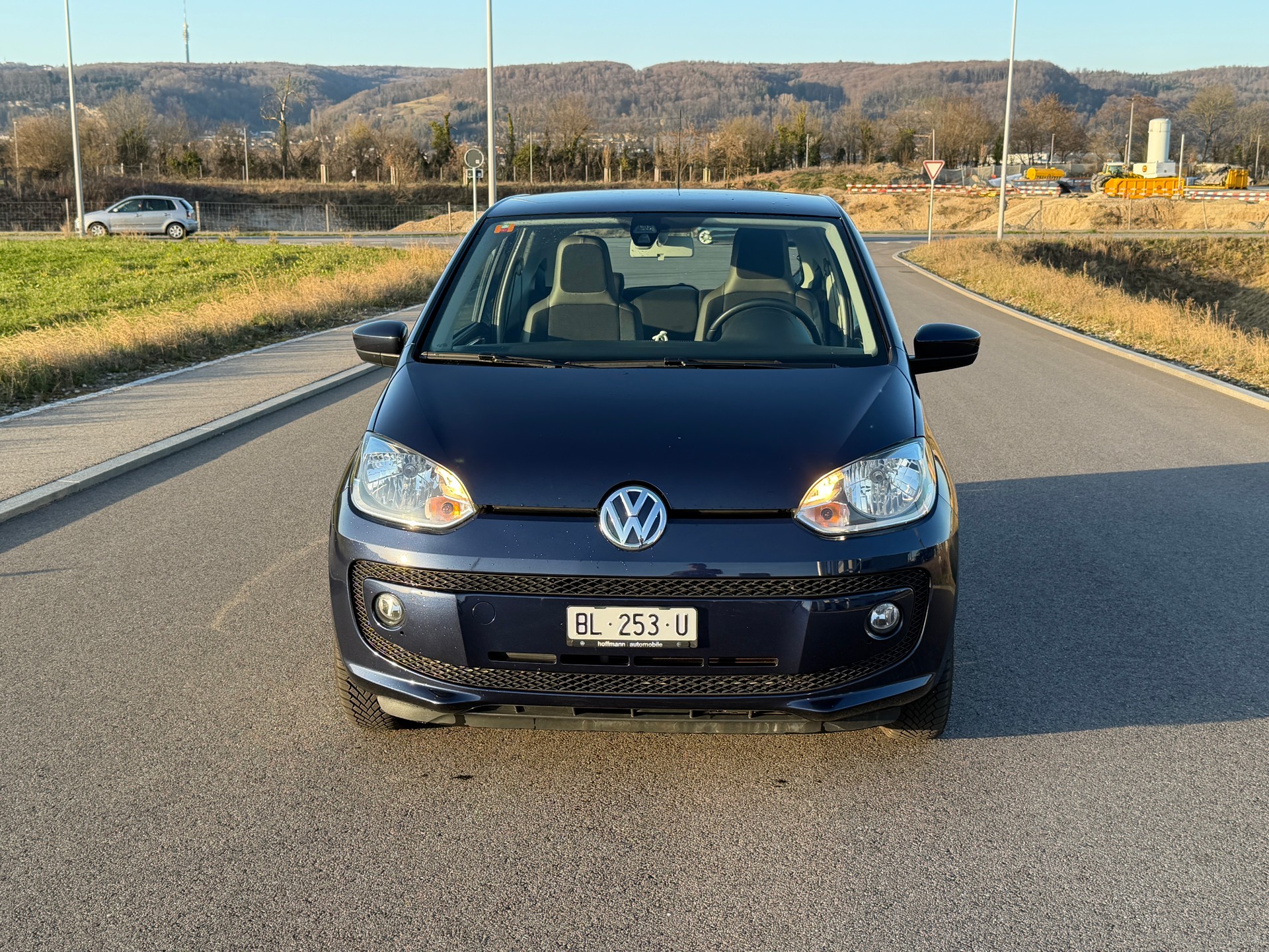 VW Up 1.0 black up ASG-showroom-element-2