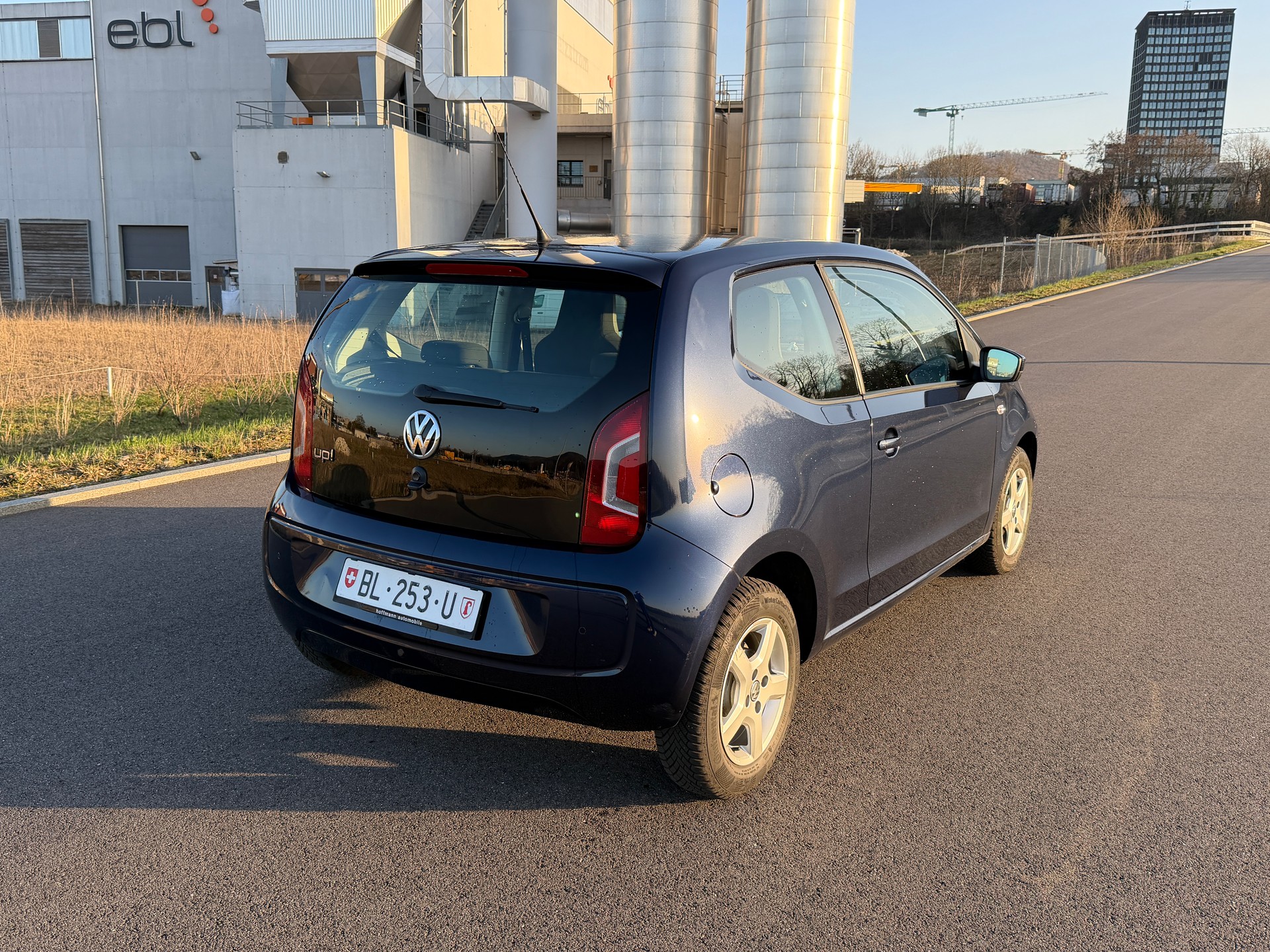 VW Up 1.0 black up ASG-image-7