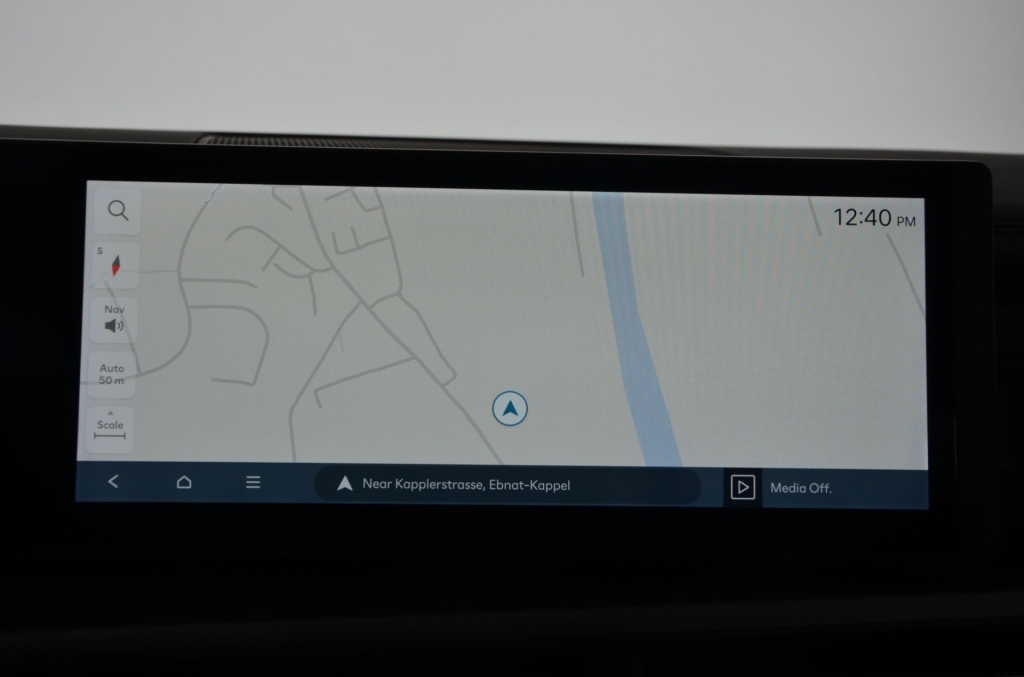 HYUNDAI New Santa Fe 1.6 Plug-in Hybrid 4WD Swiss-image-14
