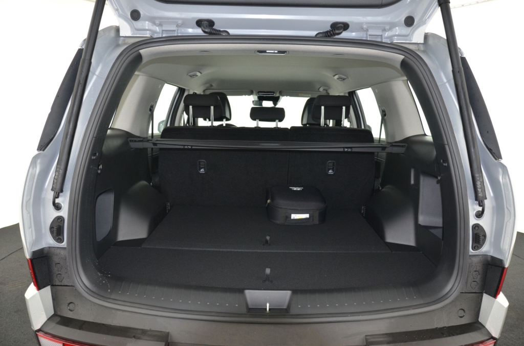 HYUNDAI New Santa Fe 1.6 Plug-in Hybrid 4WD Swiss-image-25