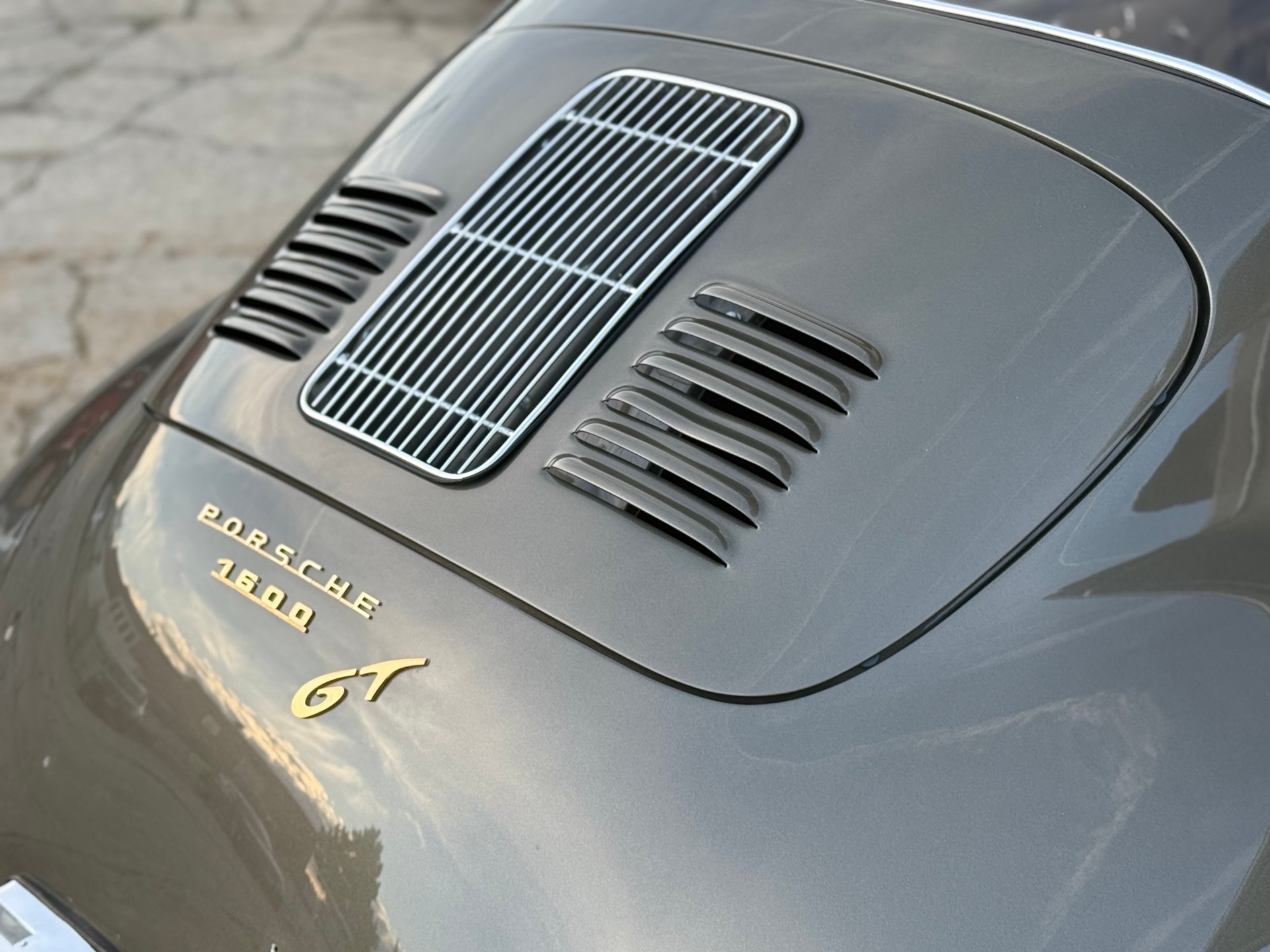 PORSCHE GT-image-7