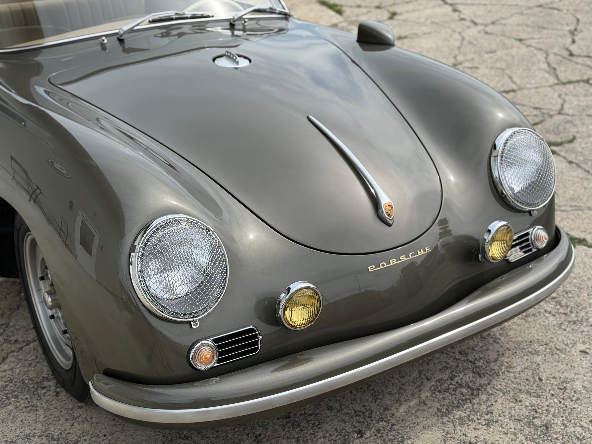 PORSCHE 356-image-9