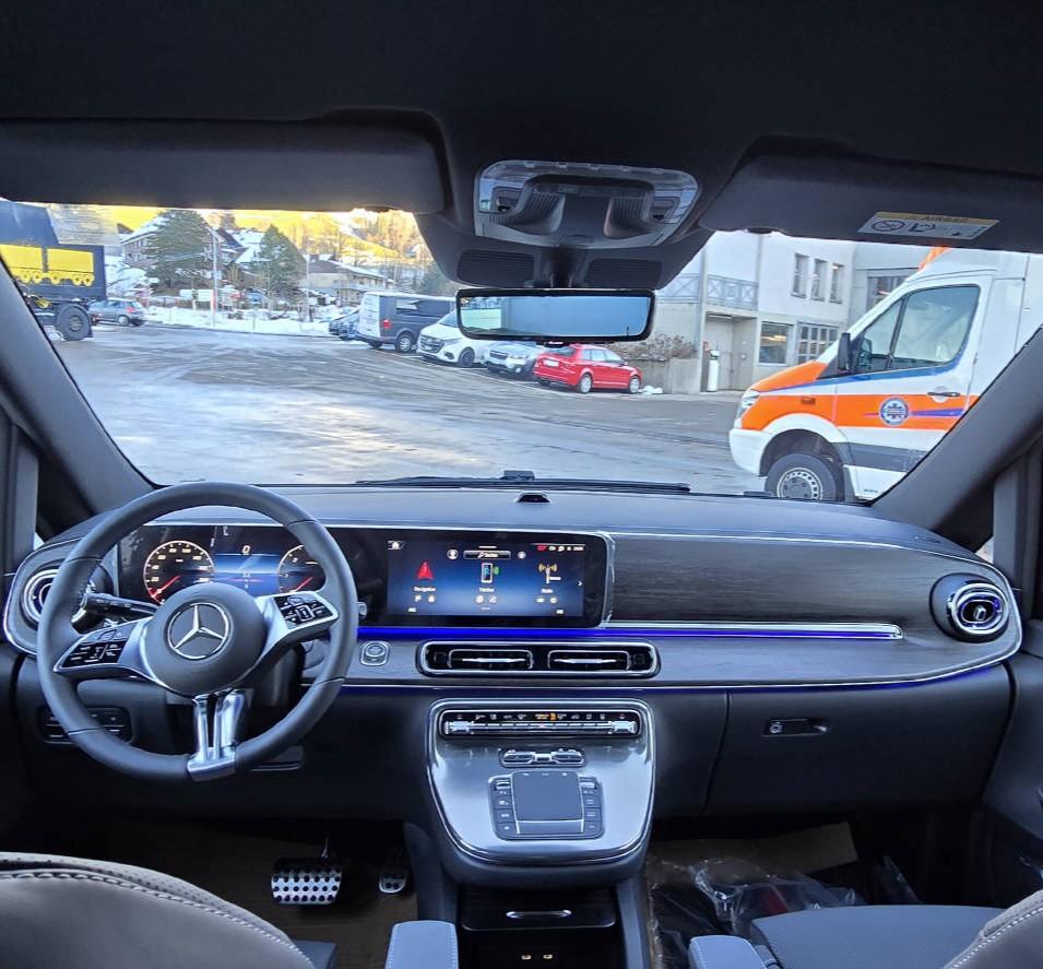 MERCEDES-BENZ V 300 d Swiss Edition L 4x4-image-11