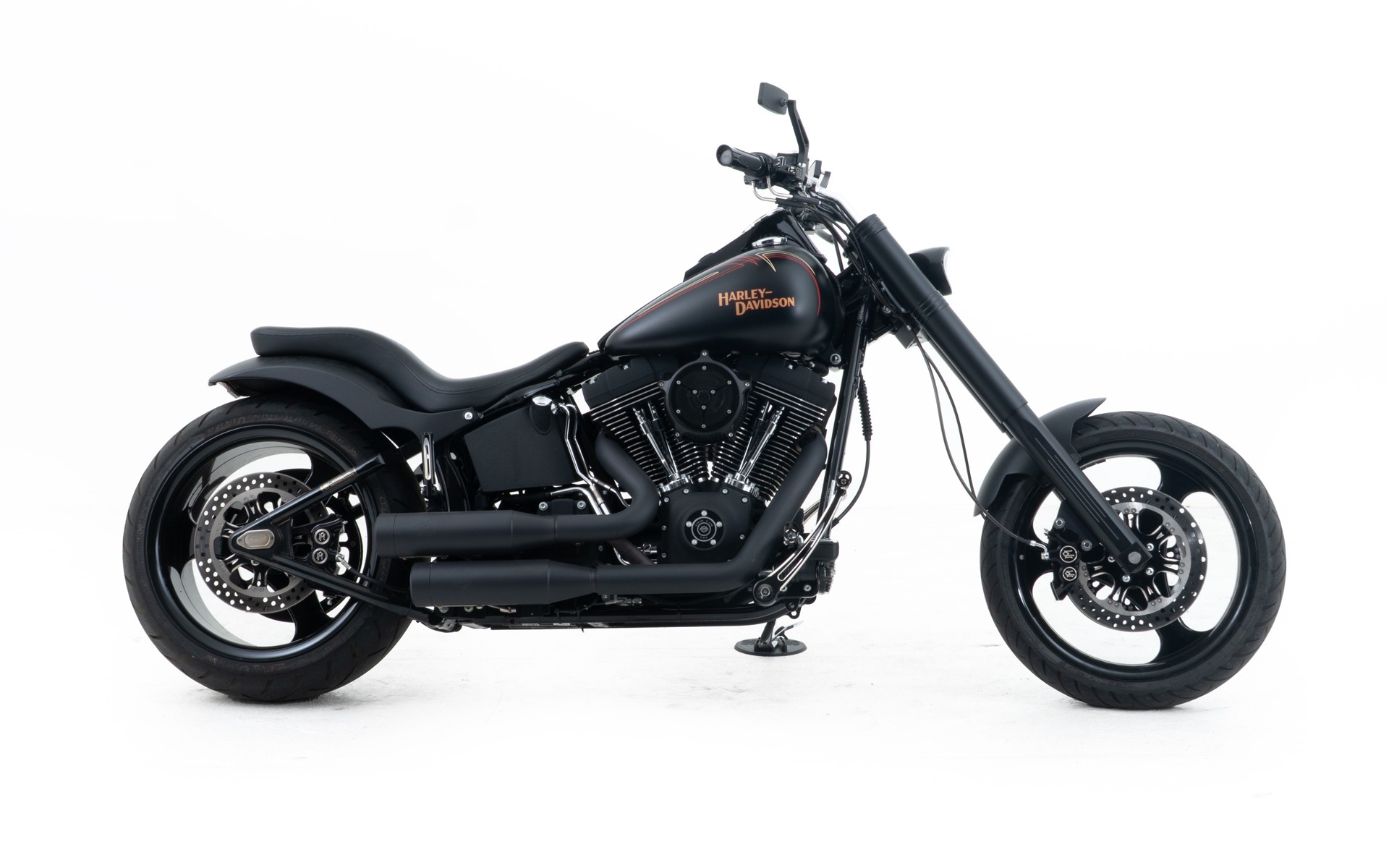 HARLEY-DAVIDSON FXSTB NIGHT TRAIN-image-1