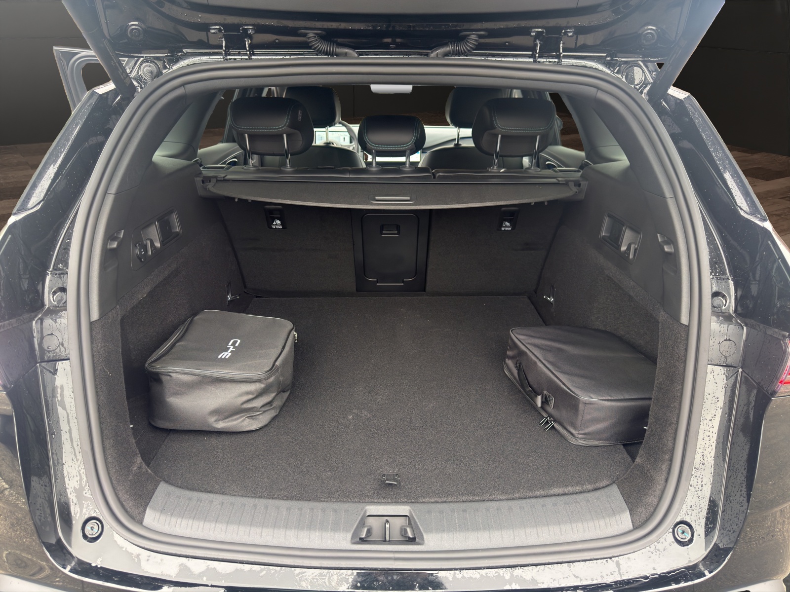 BYD Seal 6 DM-i Comfort-image-16