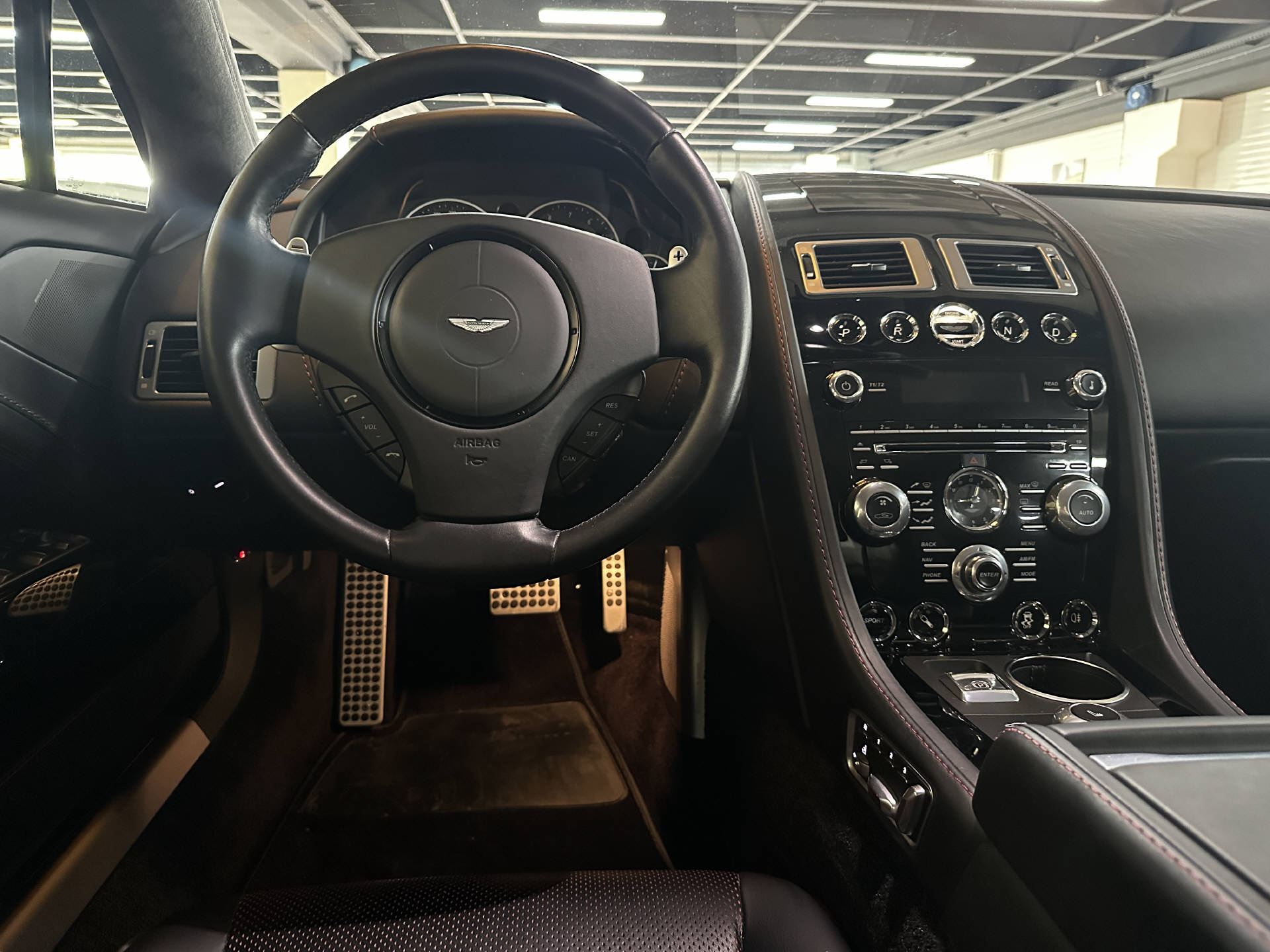 ASTON MARTIN Rapide S 5.9 V12 Touchtronic 2-image-15