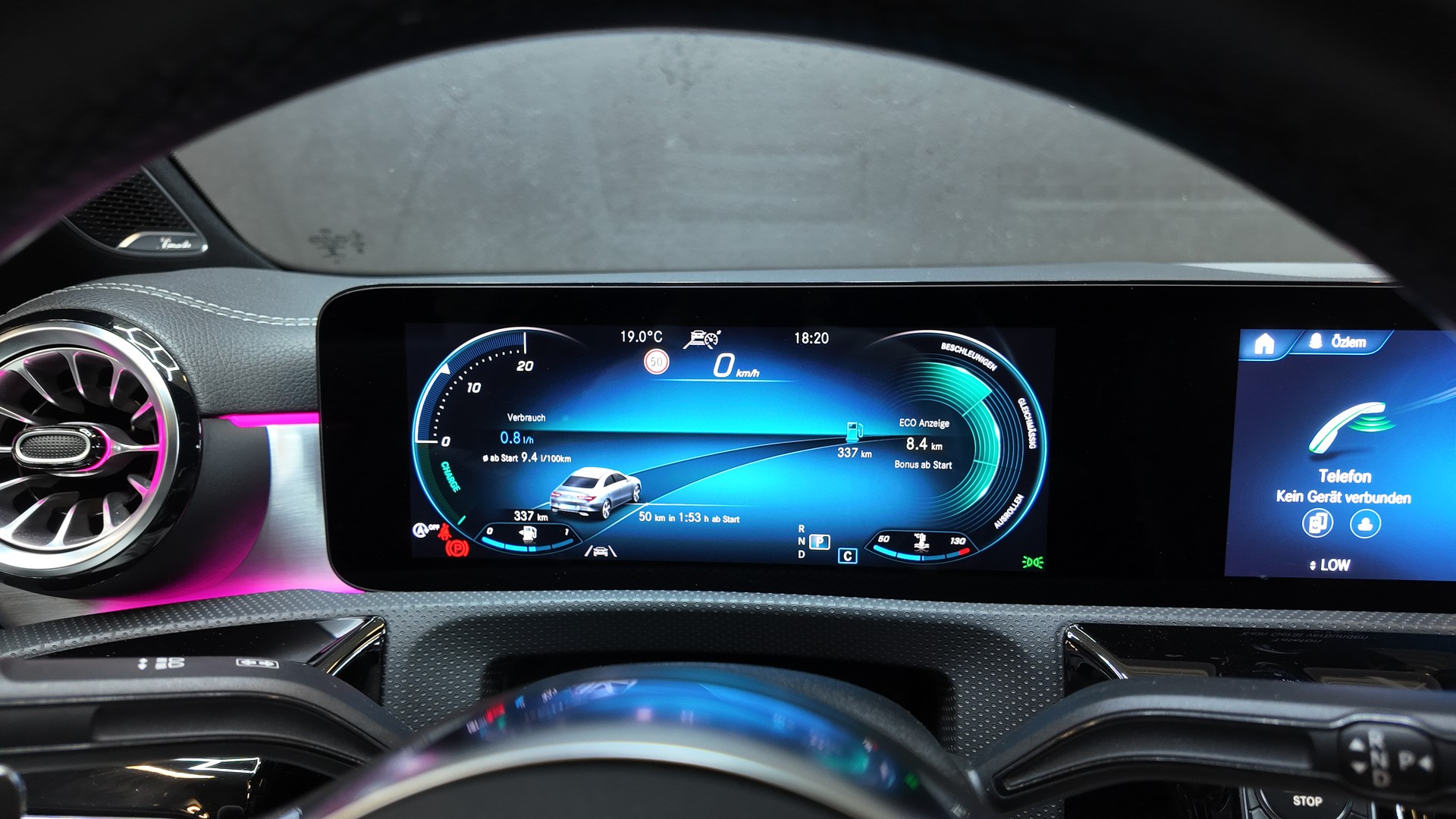 MERCEDES-BENZ CLA 250 4Matic Style 7G-DCT-image-15