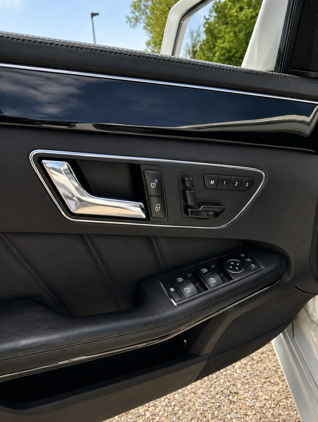 MERCEDES-BENZ E 63 AMG Speedshift MCT-image-12