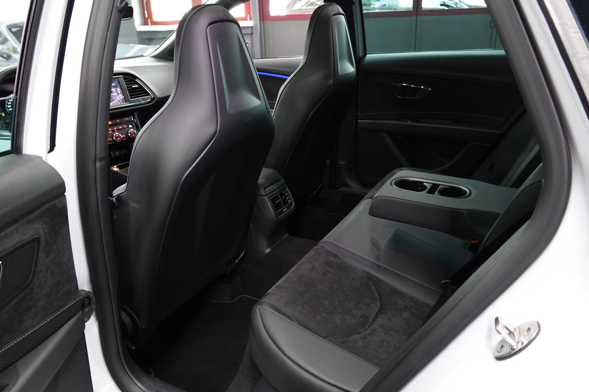 SEAT LEON ST 2.0 TSI CUPRA 300 4 DRIVE DSG TOP CH-FZ-image-33