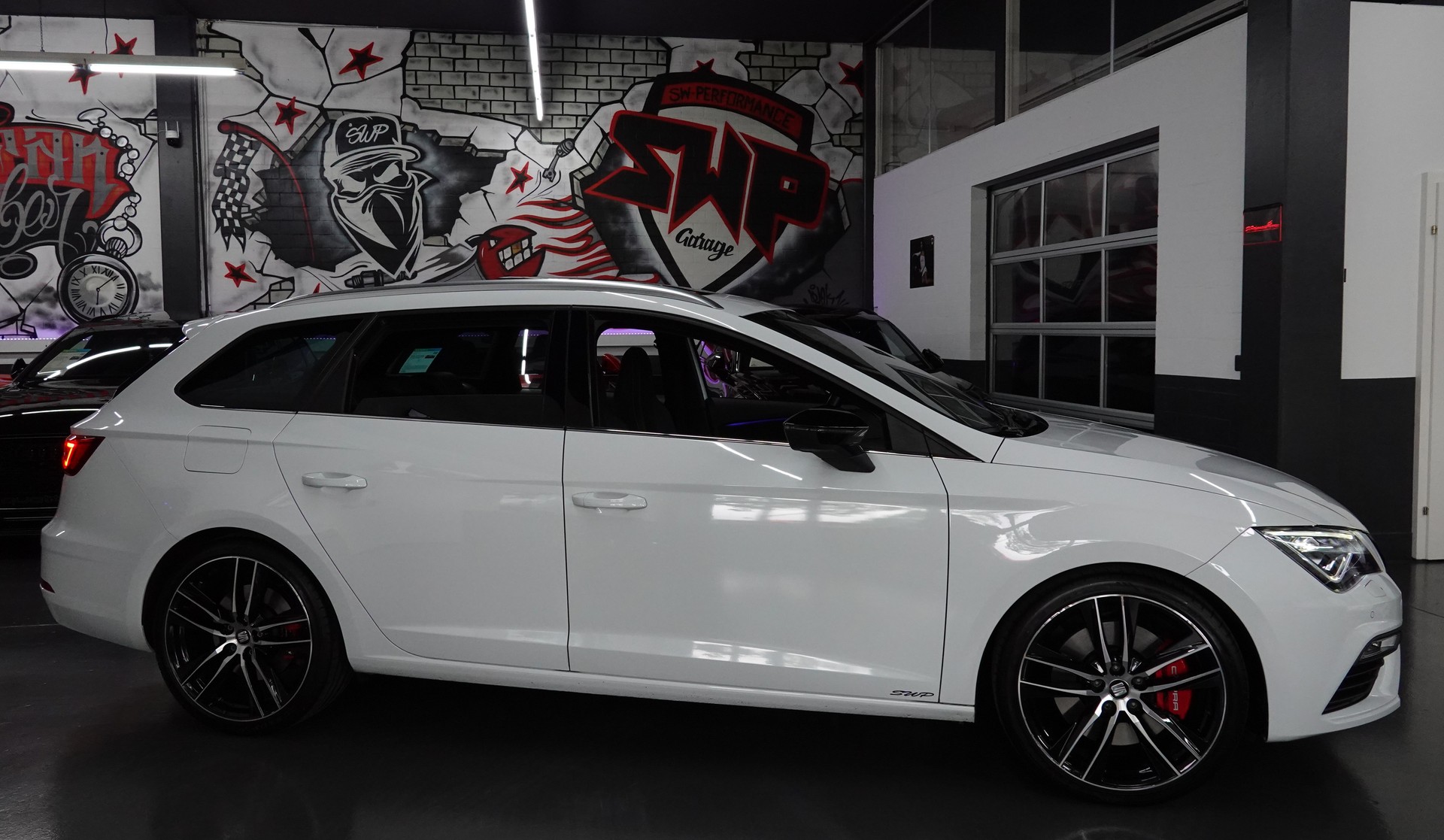 SEAT LEON ST 2.0 TSI CUPRA 300 4 DRIVE DSG TOP CH-FZ-image-42