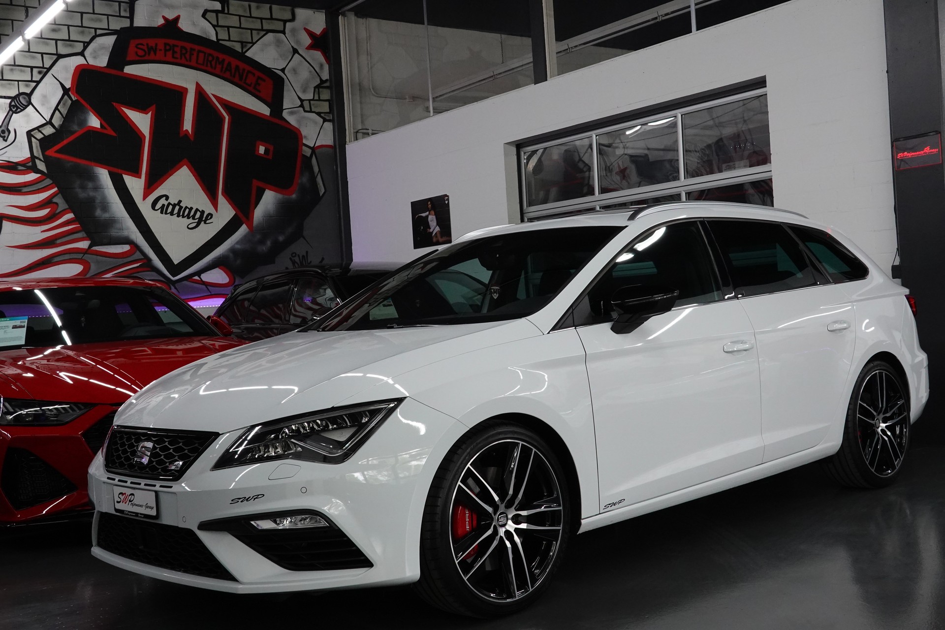 SEAT LEON ST 2.0 TSI CUPRA 300 4 DRIVE DSG TOP CH-FZ