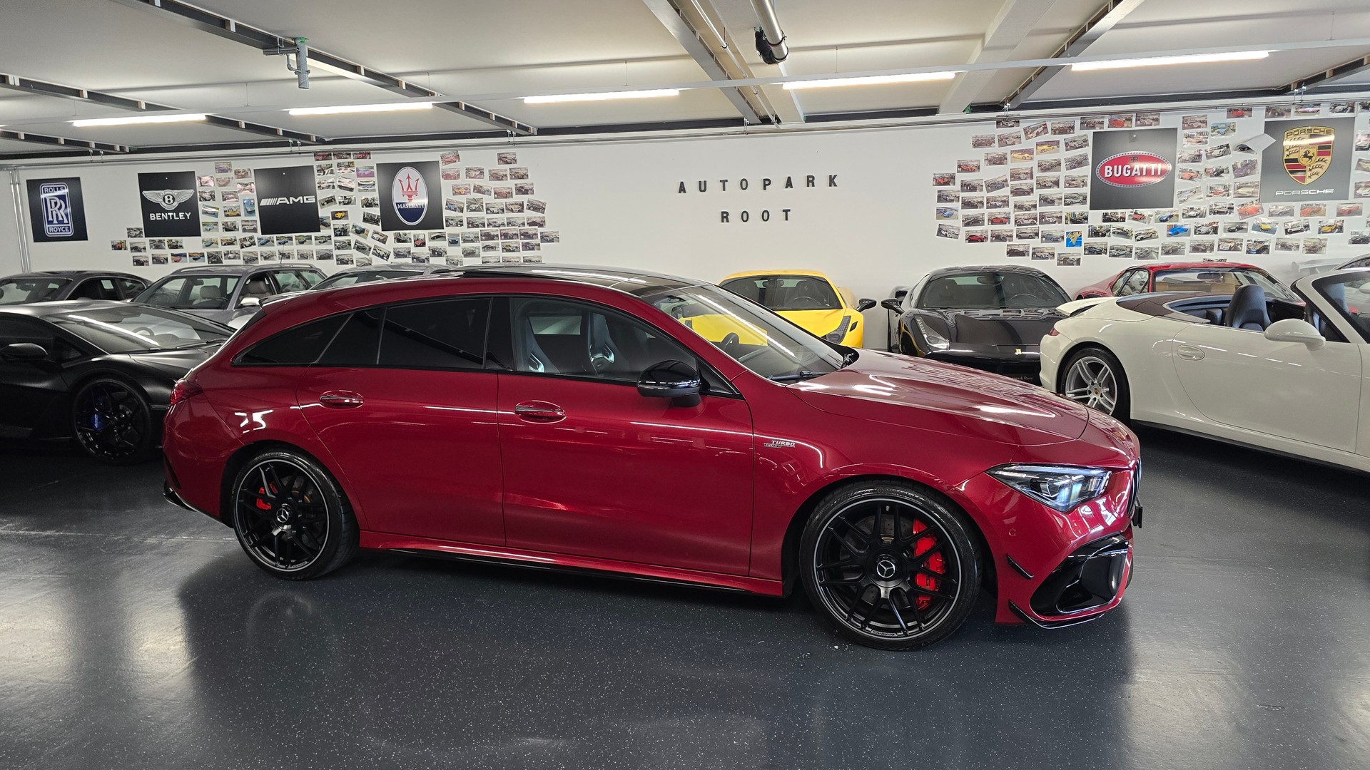 MERCEDES-BENZ CLA Shooting Brake 45 S AMG Performance Aero Paket 4Matic+ 8G-DCT-showroom-element-3