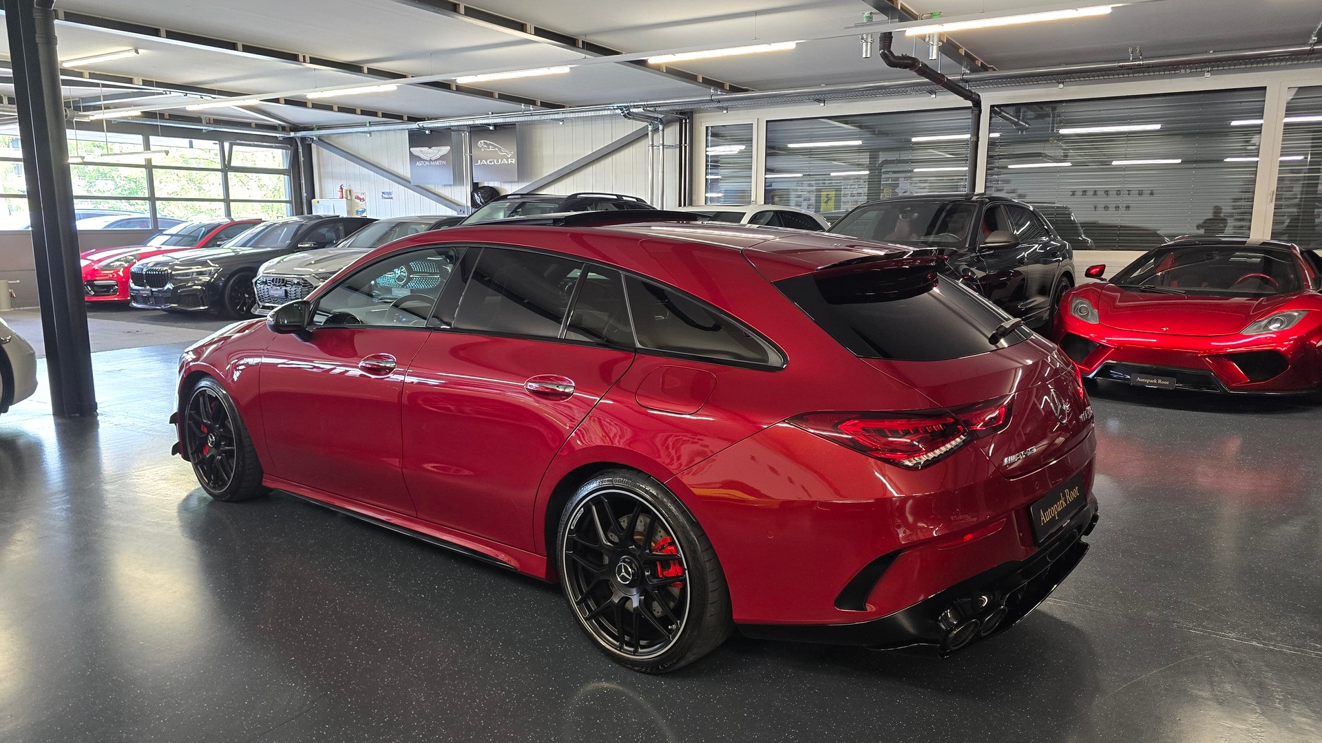 MERCEDES-BENZ CLA Shooting Brake 45 S AMG Performance Aero Paket 4Matic+ 8G-DCT-image-7