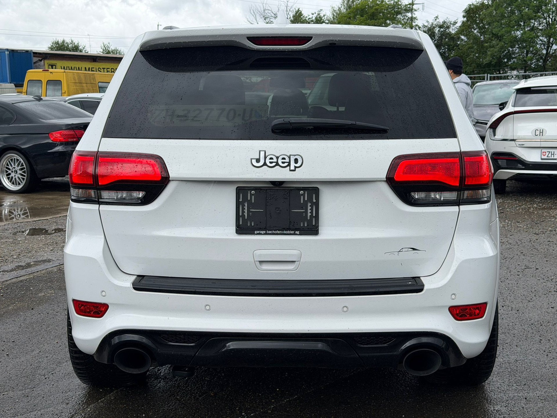 JEEP Grand Cherokee 6.4 V8 HEMI SRT8 Automatic-image-5