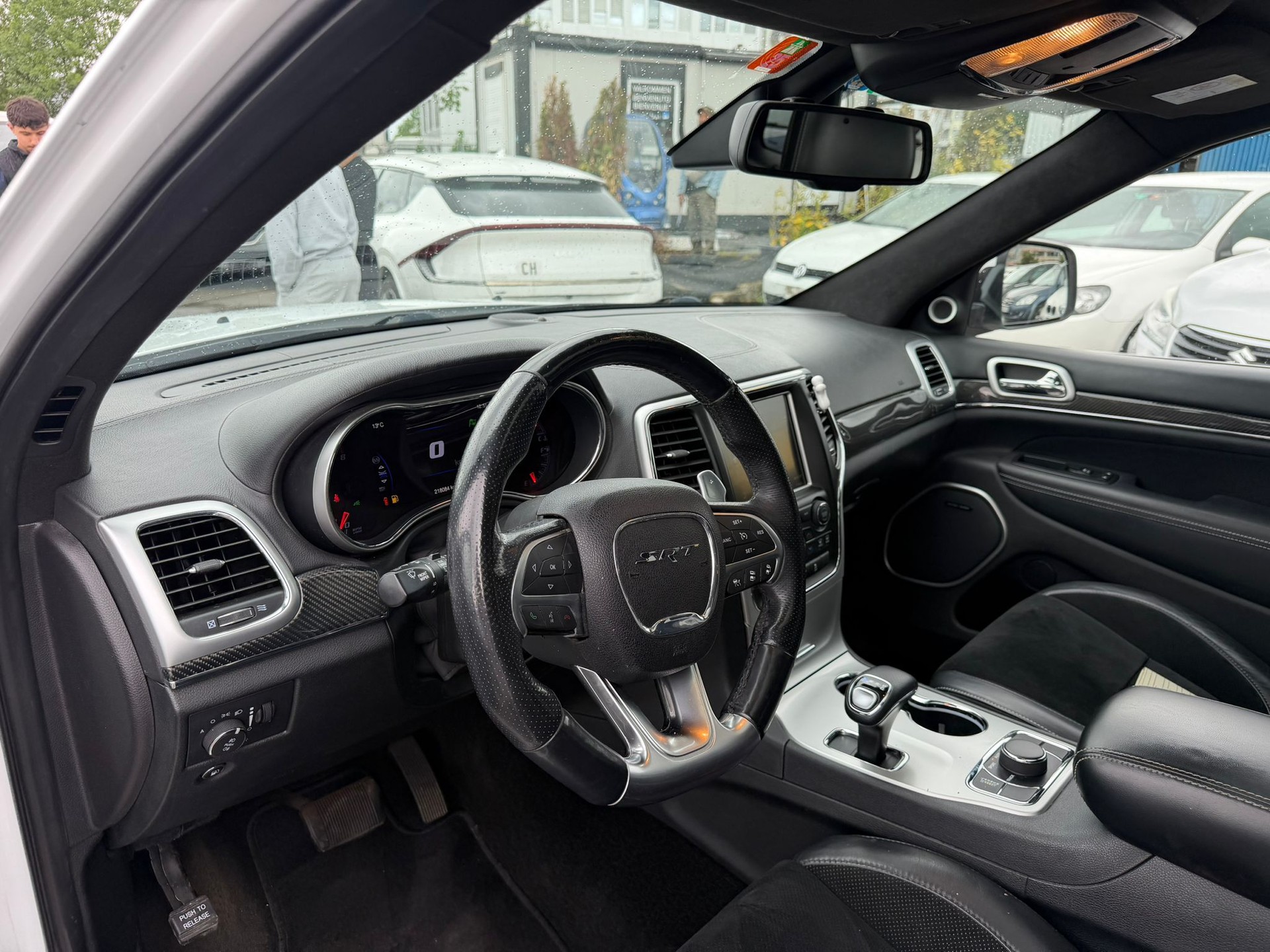 JEEP Grand Cherokee 6.4 V8 HEMI SRT8 Automatic-image-11
