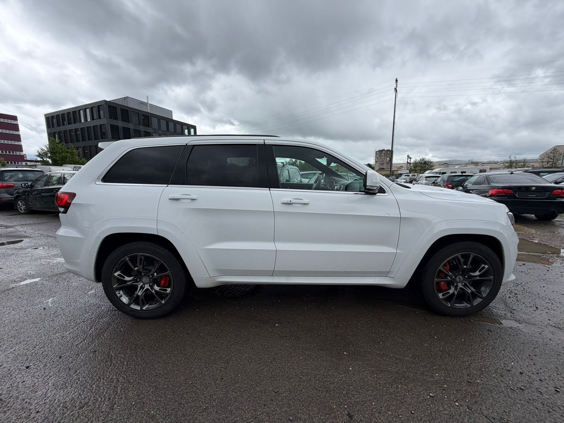 JEEP Grand Cherokee 6.4 V8 HEMI SRT8 Automatic-image-4