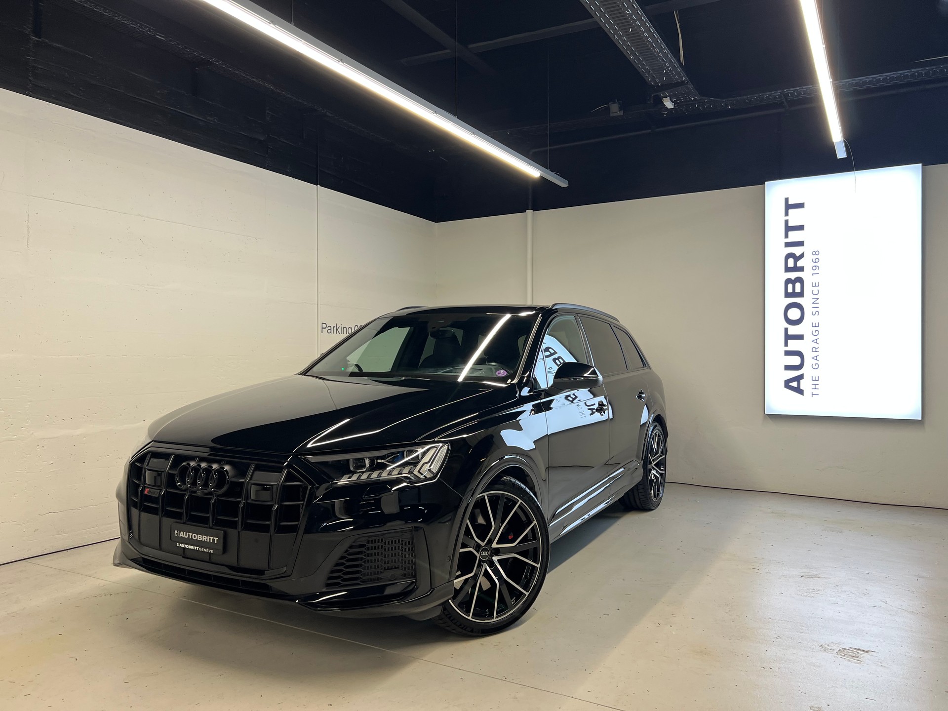 AUDI SQ7 4.0 V8 TFSI quattro T-Tronic